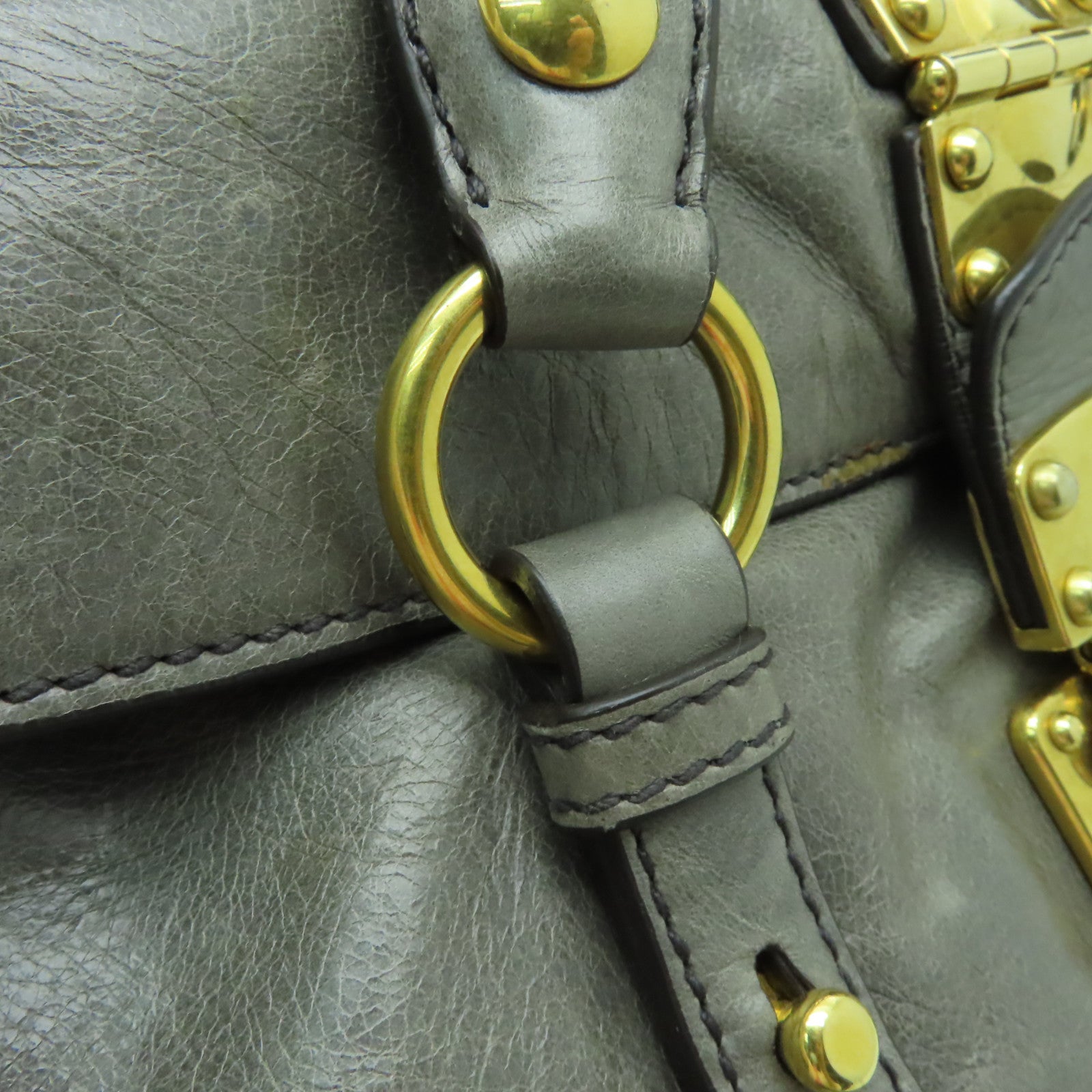 Miu Miu 【清倉大減價】牛皮皮革2 Way Shoulder金扣手挽肩背兩用袋灰色