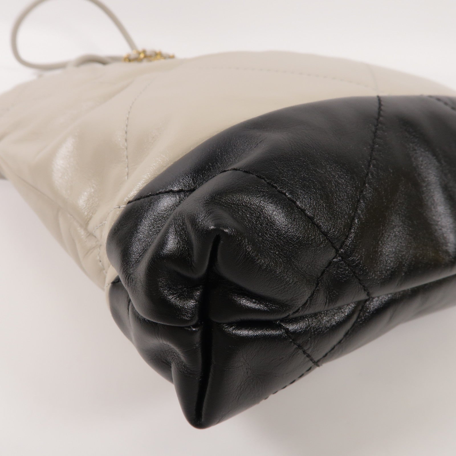 CHANEL CC GHW Mini 22 Chain Shoulder Bag Calfskin Leather Grey Black