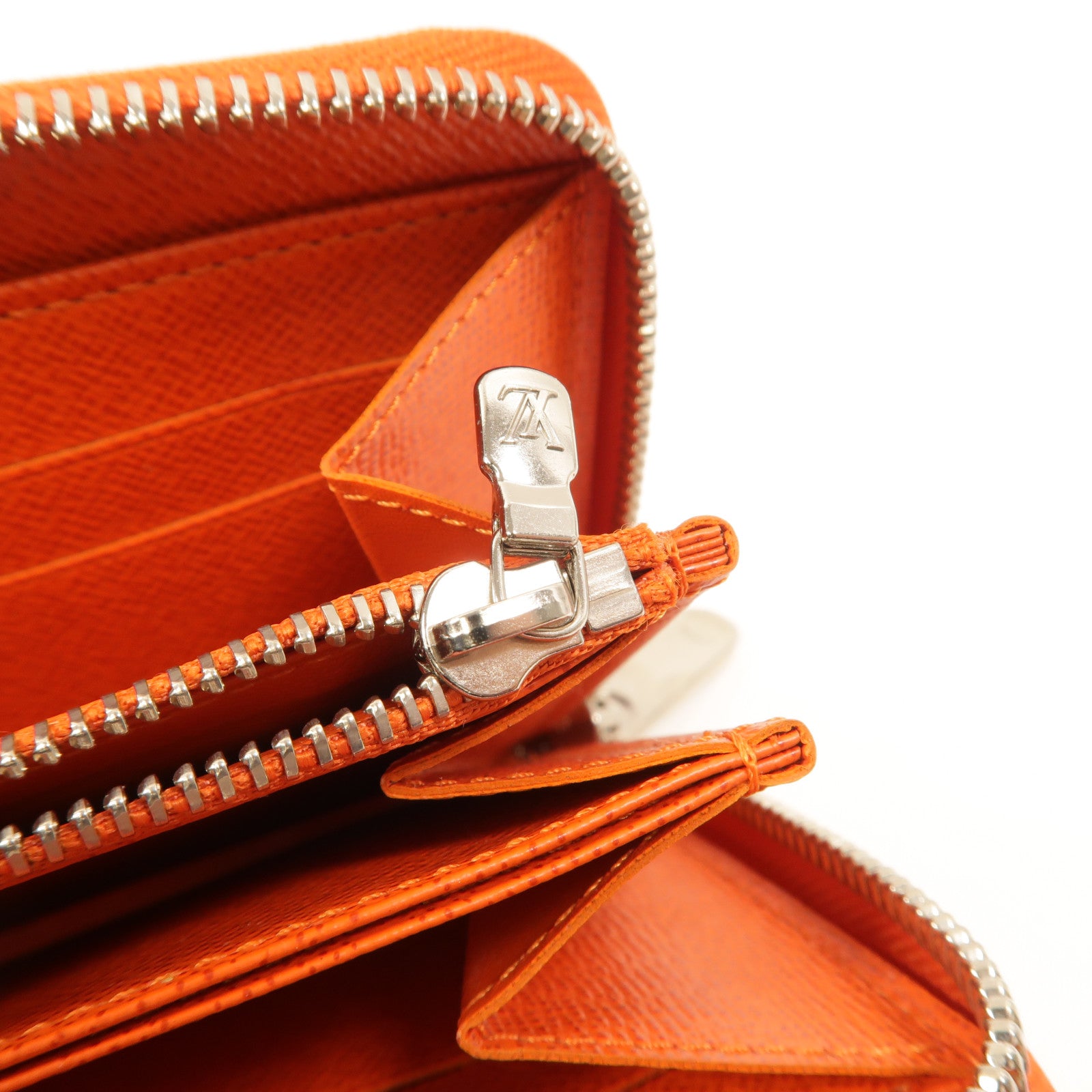 LOUIS VUITTON Epi Zippy Long Wallet長錢包