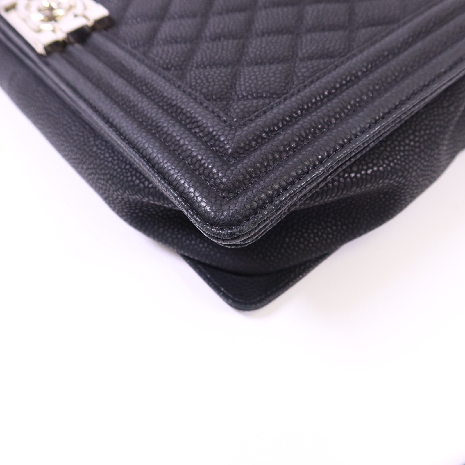 CHANEL 牛皮皮革Boy 30銀扣鏈帶肩背袋