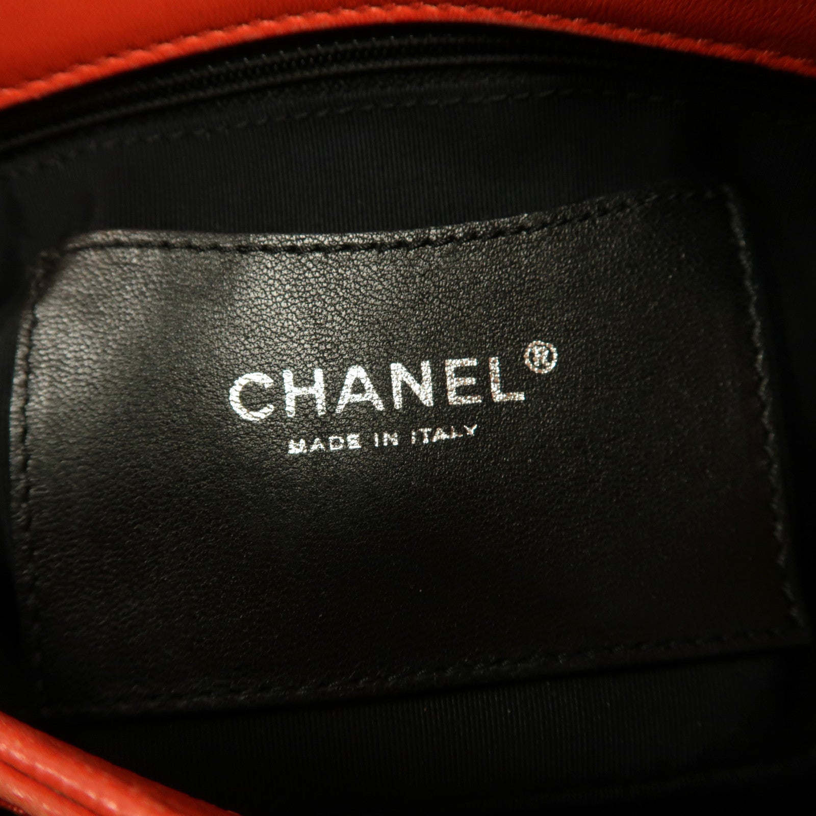 CHANEL **【激減優惠】菱格漆皮皮革銀扣鏈帶肩背袋紅色