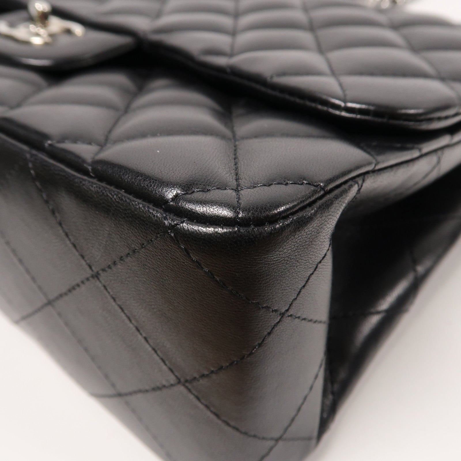 CHANEL 菱格羊皮皮革Chain Shoulder Bag銀扣肩背袋黑色