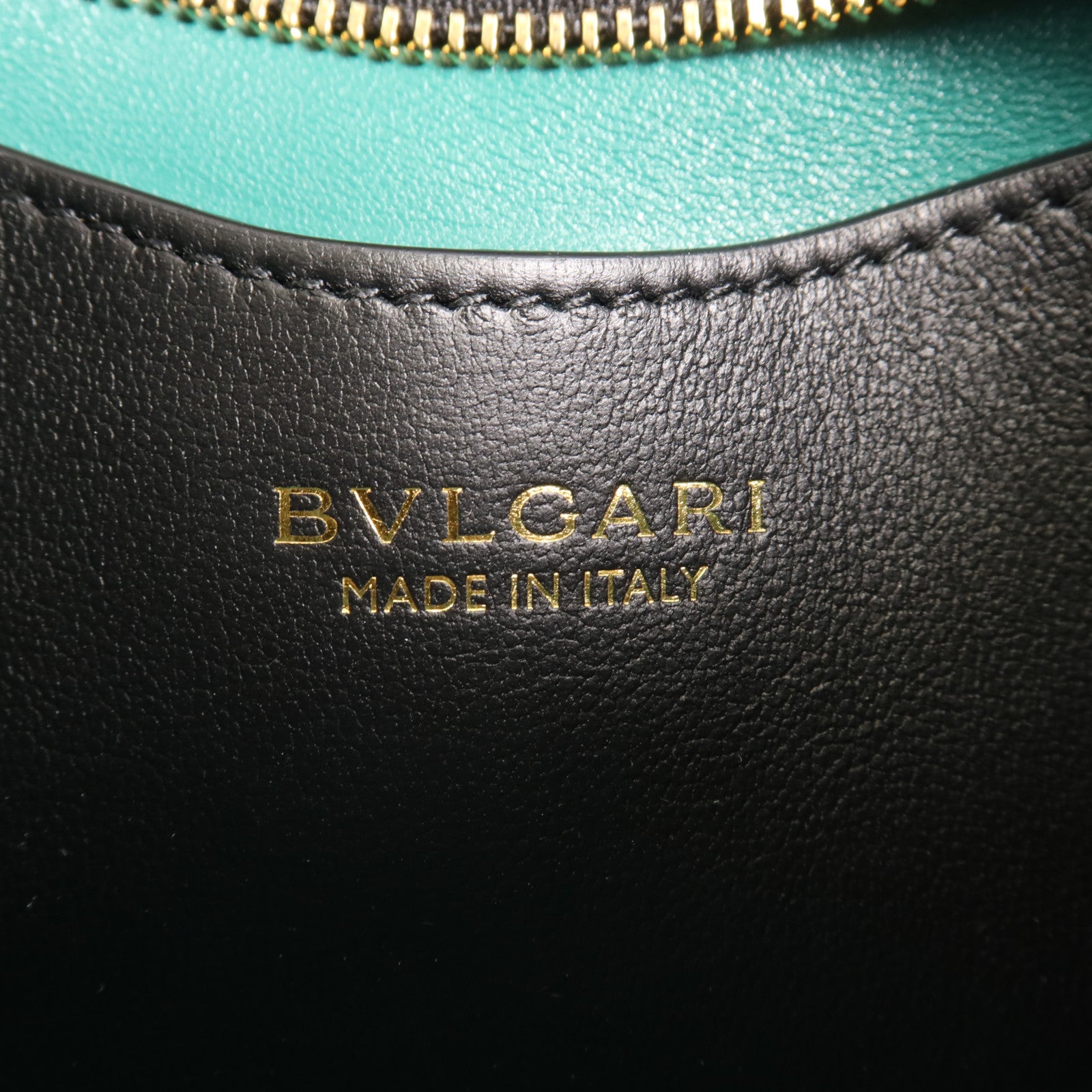 BVLGARI 【激減優惠】牛皮皮革Serpenti Baia金扣鏈帶肩背袋