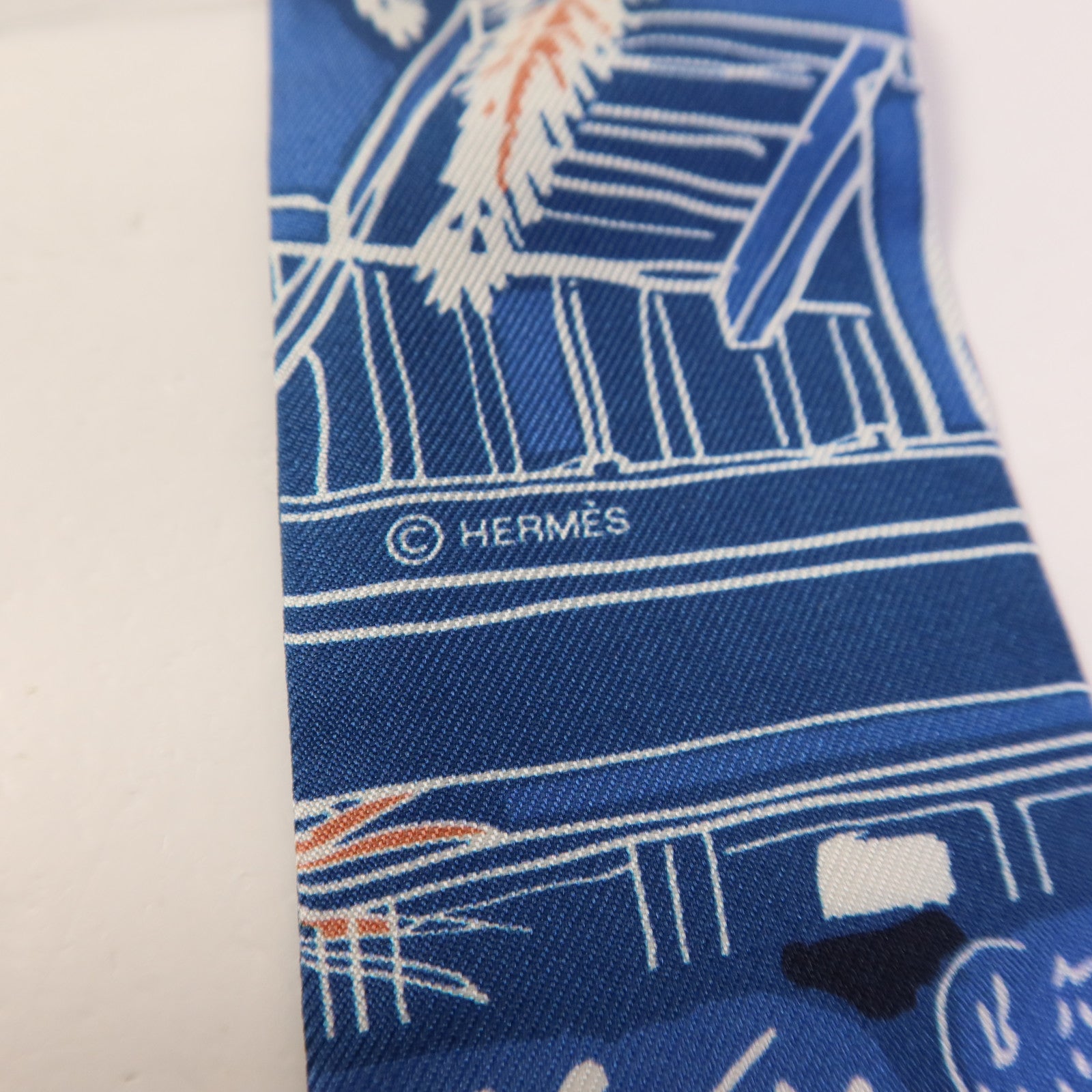 HERMES 絲質Twilly絲巾