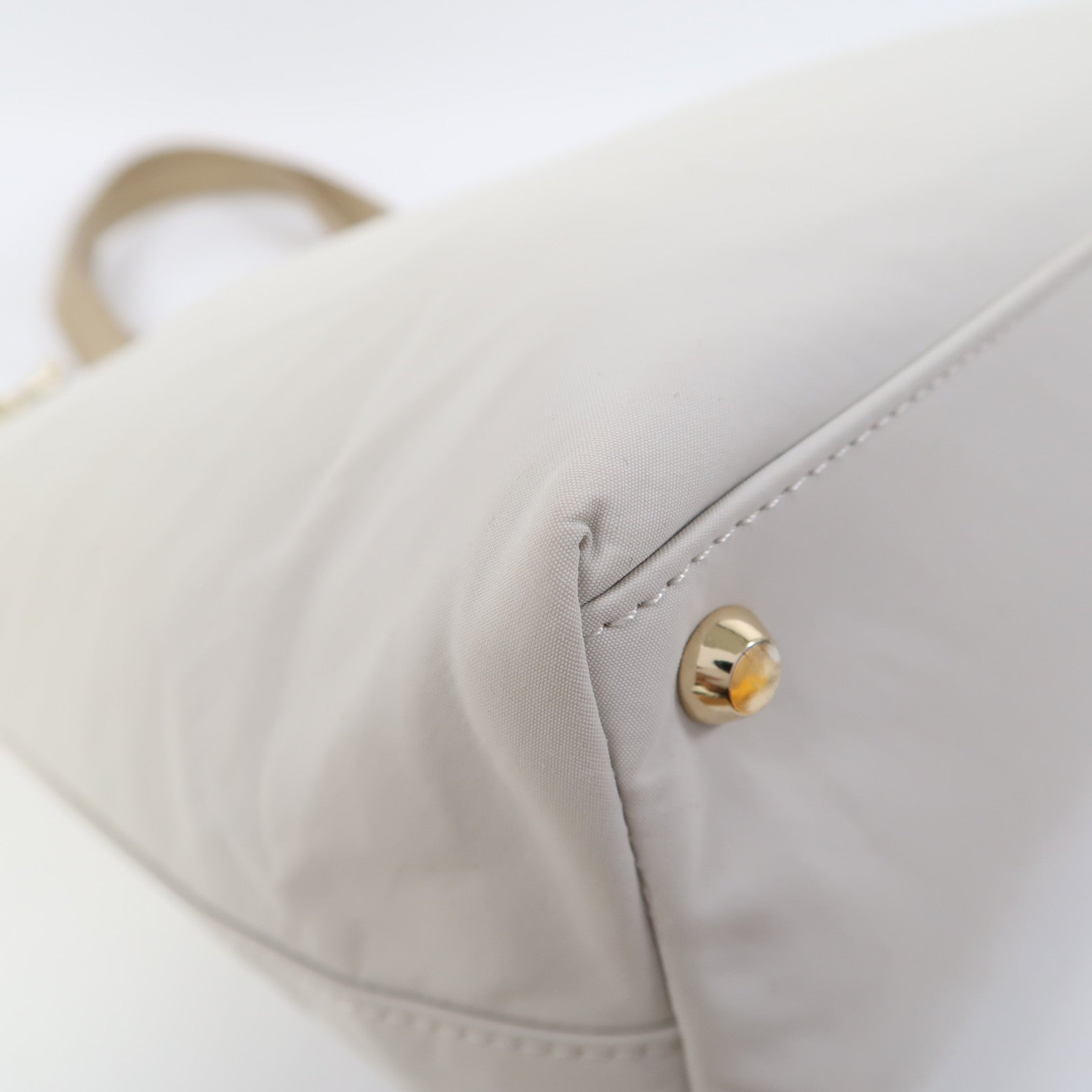 agnes b. 尼龍Tote Bag金扣肩背袋白色