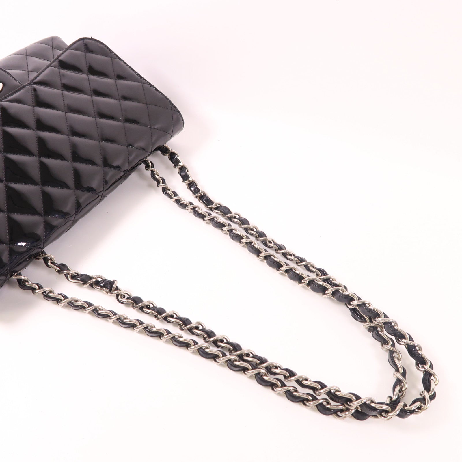 CHANEL 漆皮皮革Large Classic銀扣鏈帶肩背袋