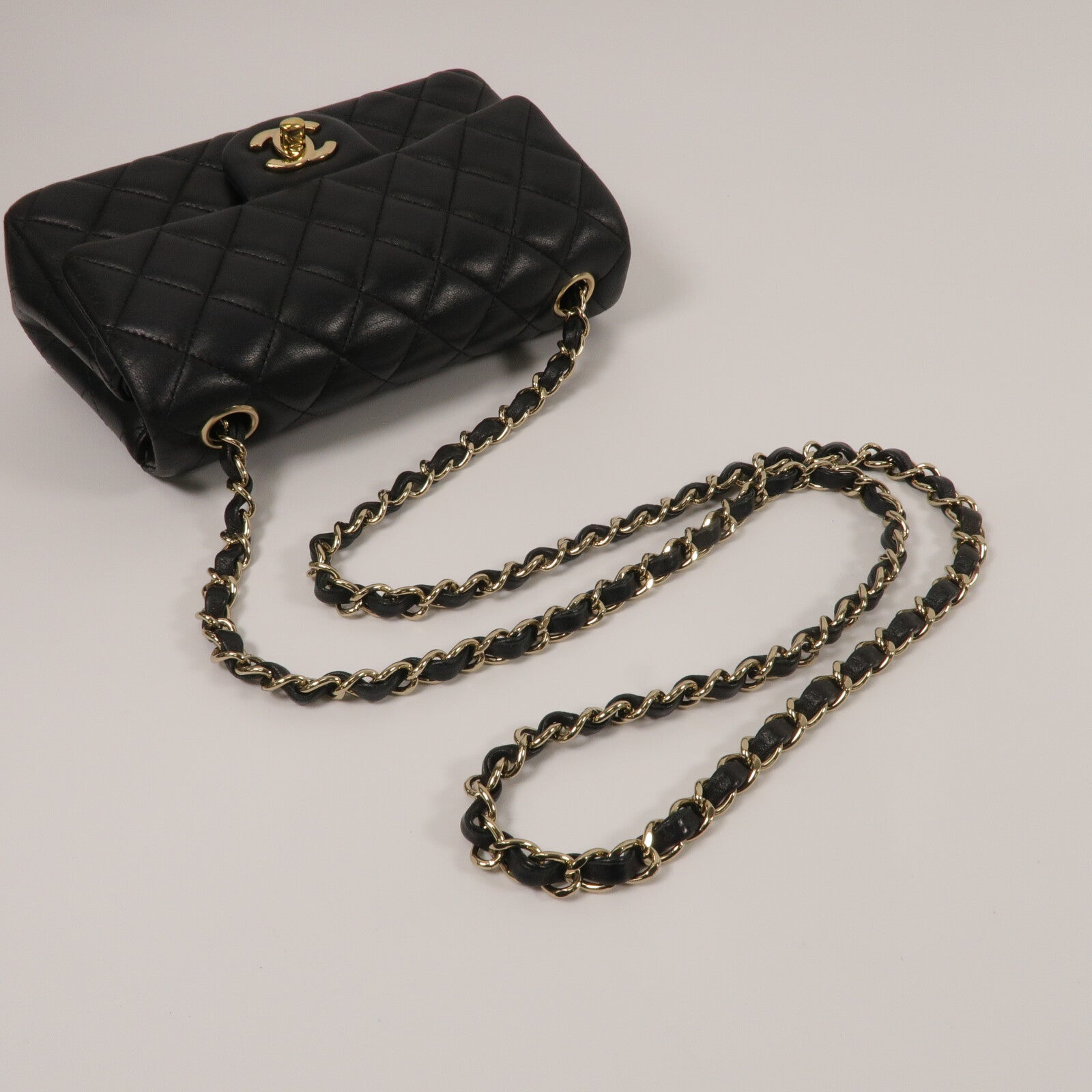 CHANEL 羊皮皮革Mini Classic 20鏈帶肩背袋