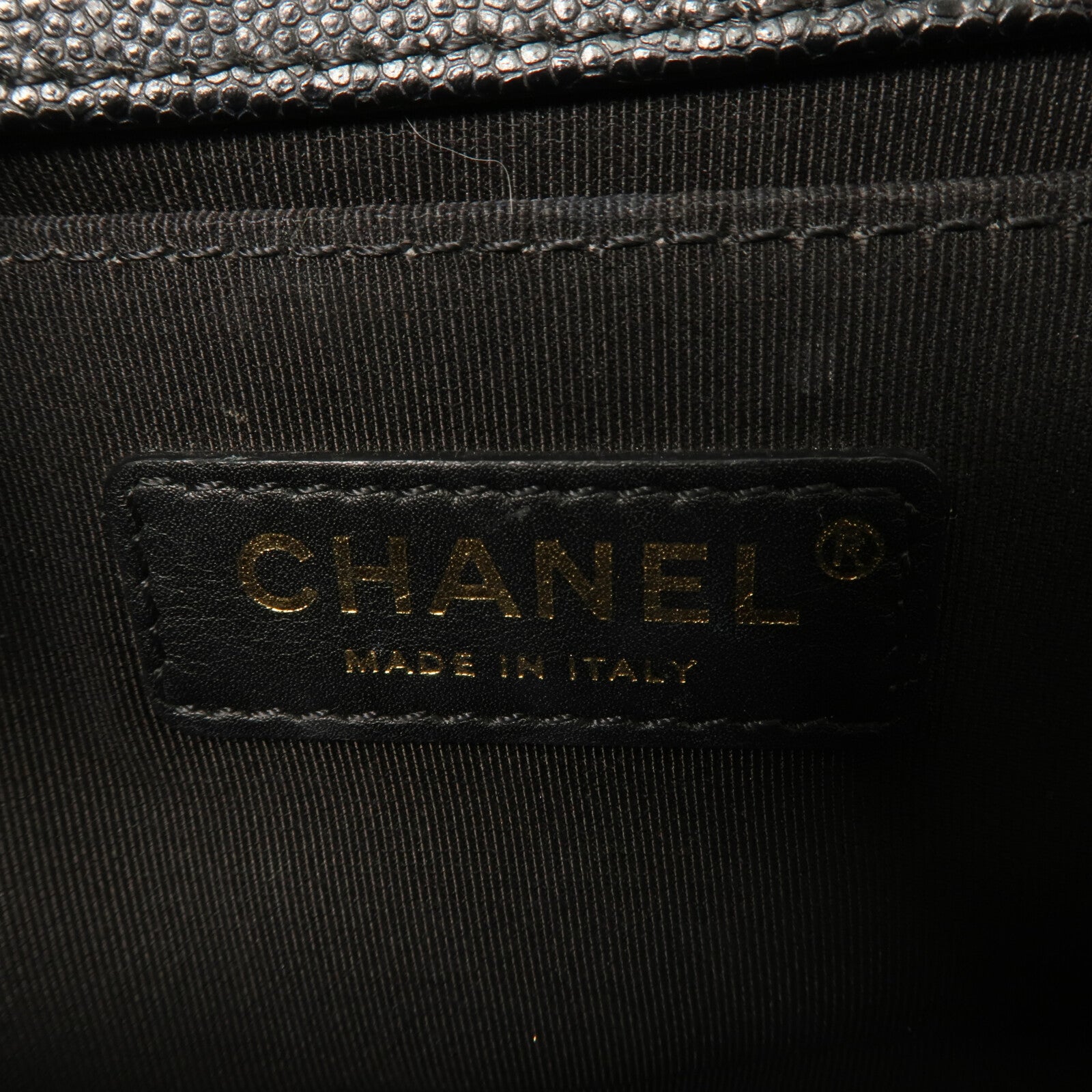 CHANEL 牛皮皮革Boy 20鏈帶肩背袋