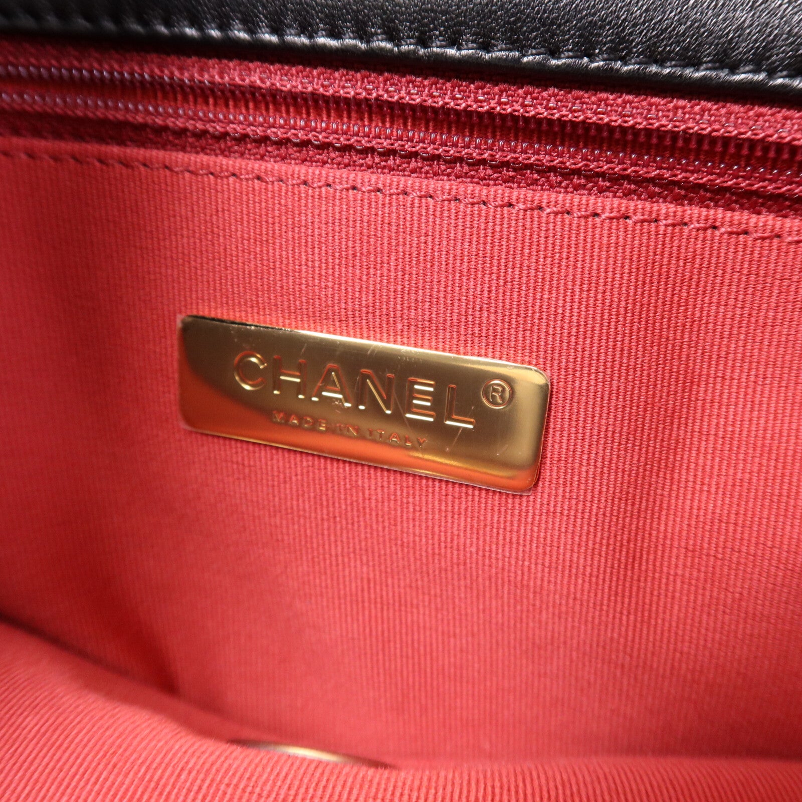 CHANEL 【激減優惠】羊皮皮革C19 Medium鏈帶肩背袋