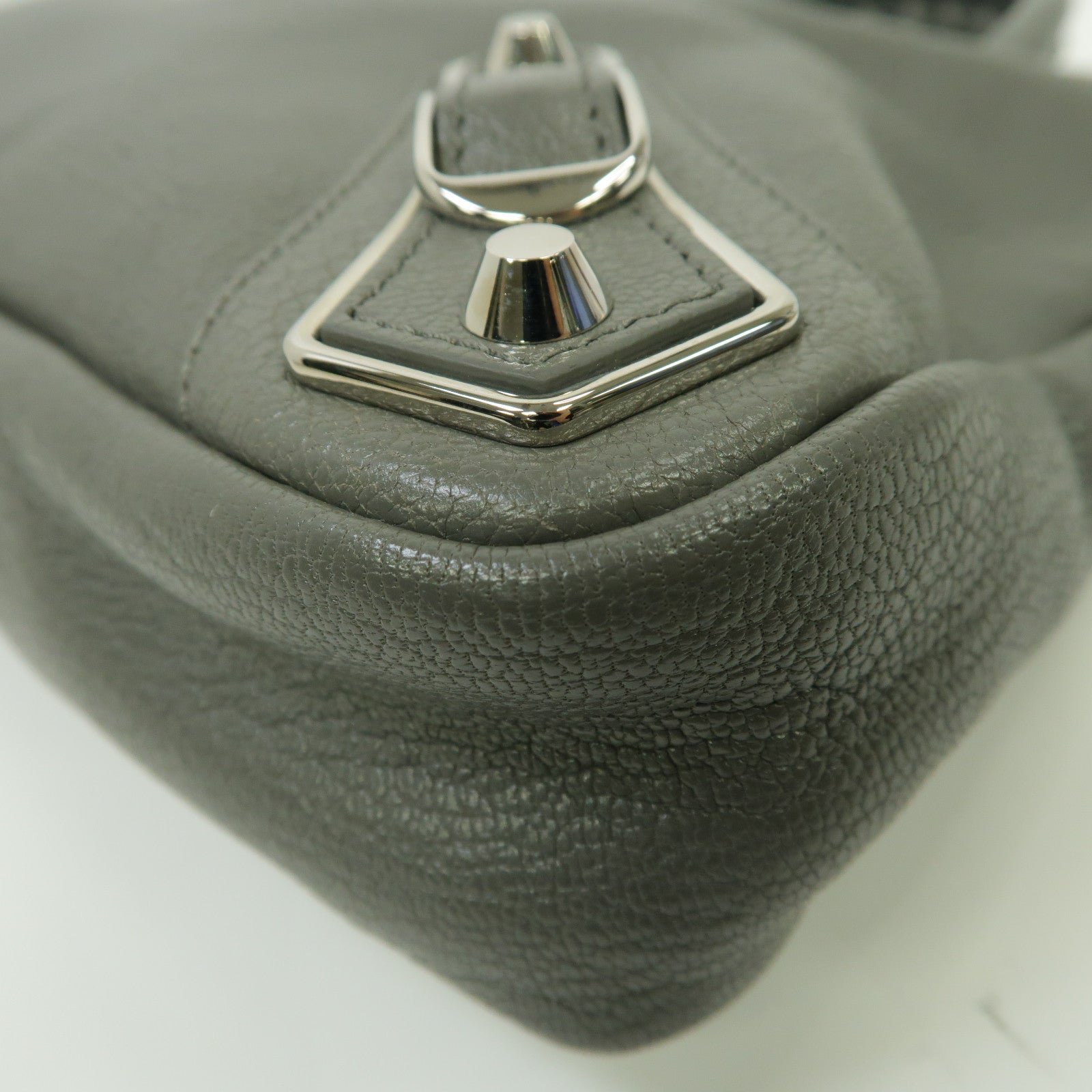 BALENCIAGA 牛皮皮革Metallic Edge City銀扣手挽肩背兩用袋灰色
