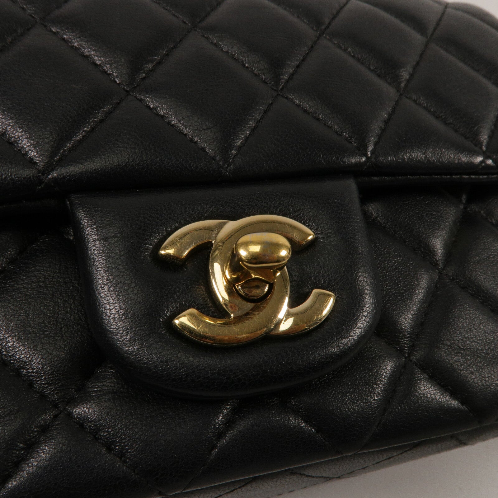 CHANEL 羊皮皮革Mini Classic 20鏈帶肩背袋