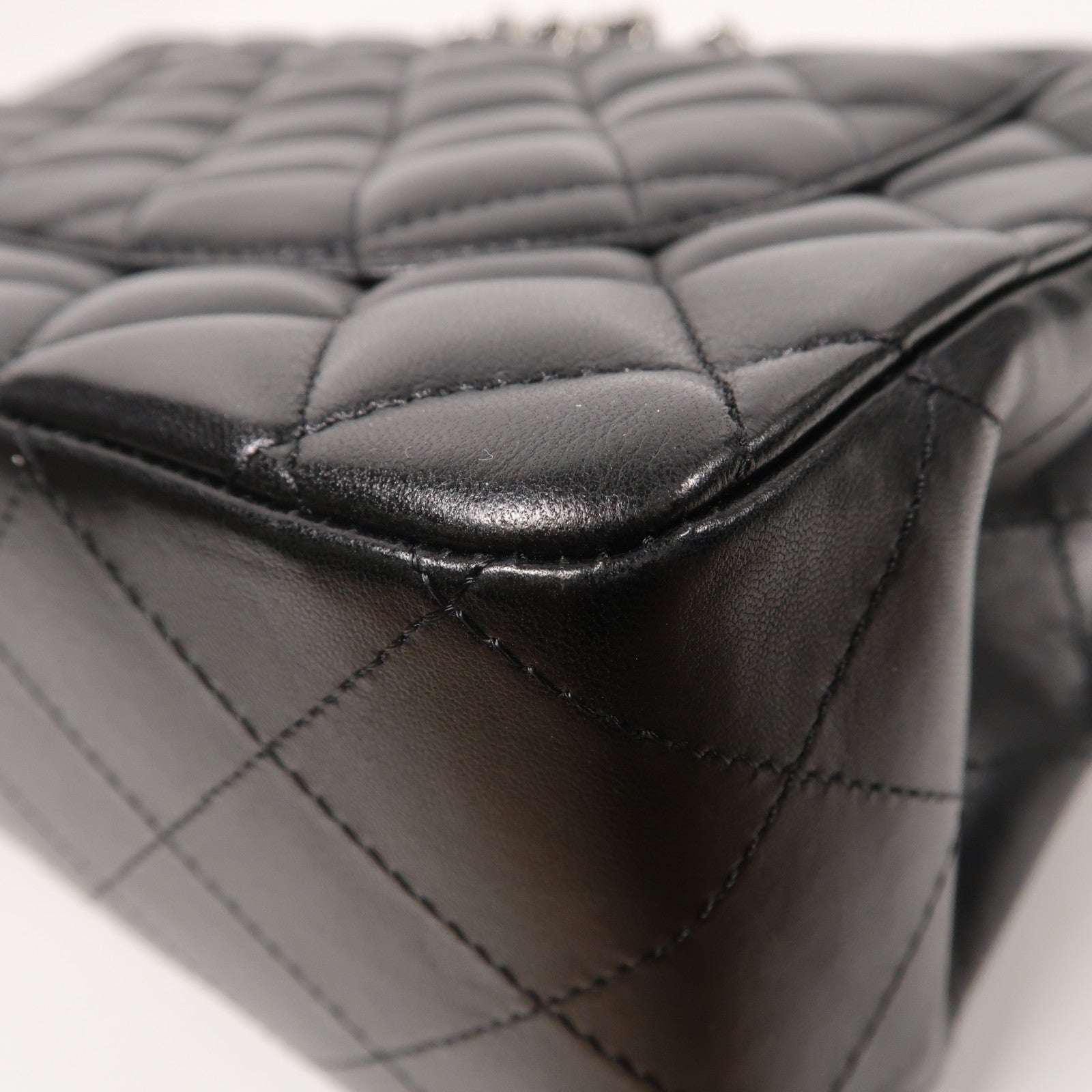 CHANEL 菱格羊皮皮革Chain Shoulder Bag銀扣肩背袋黑色