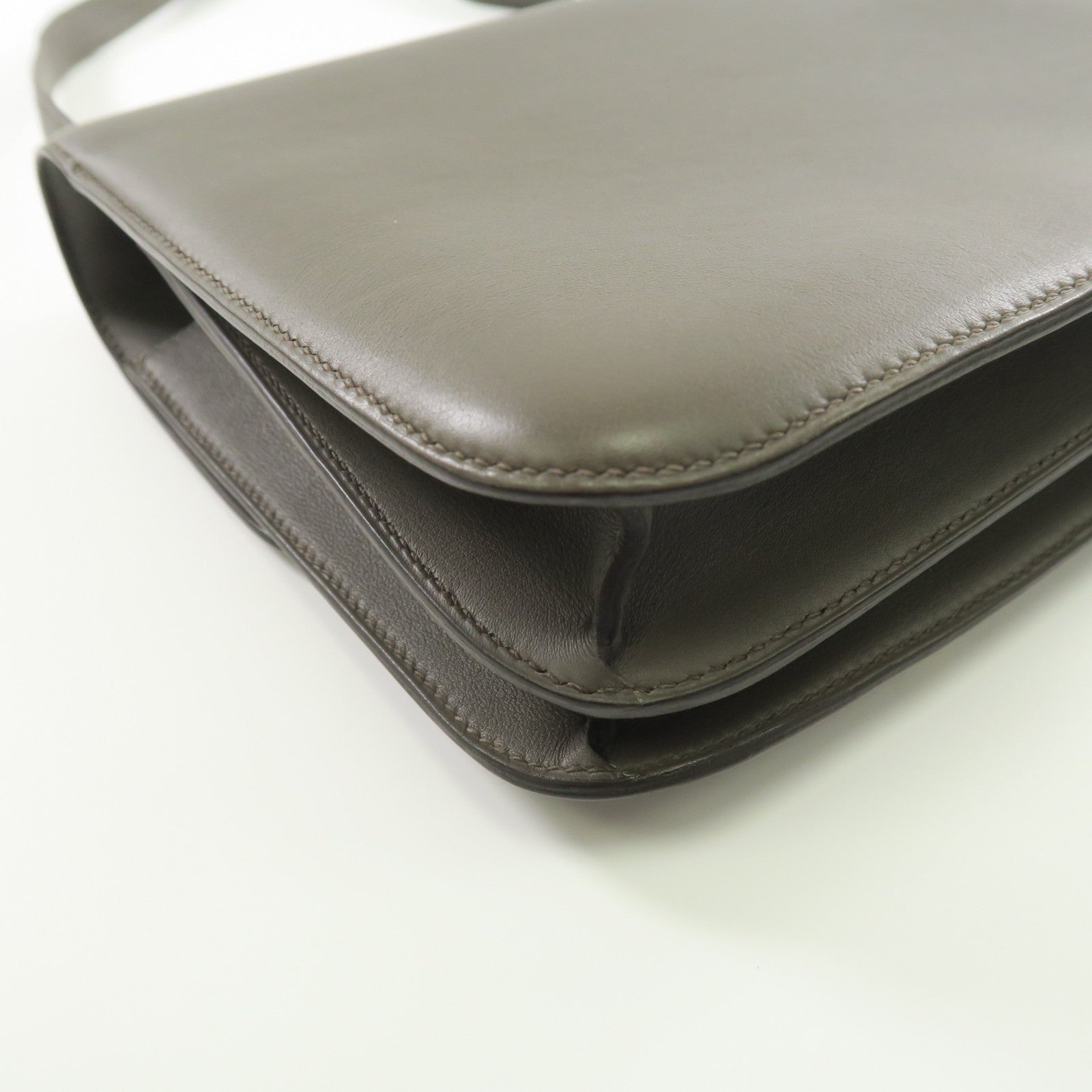 HERMES Swift皮革Constance 24金扣肩背袋Gris Etain錫器灰色