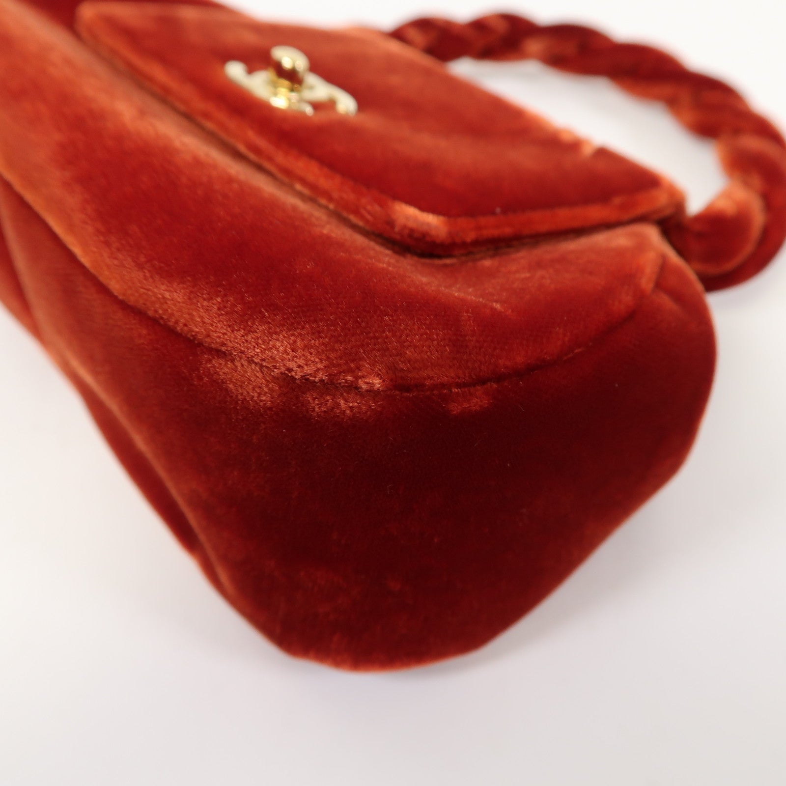 CHANEL 【激減優惠】天鵝絨Vintage Handbag金扣手挽袋紅色
