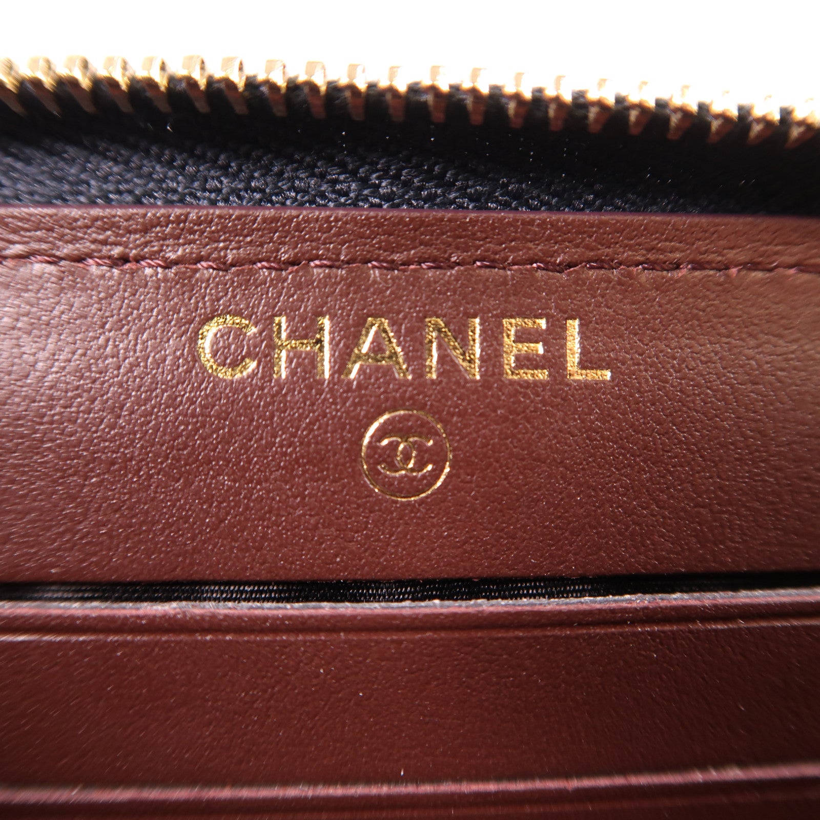 CHANEL 羊毛Wallet金扣錢包