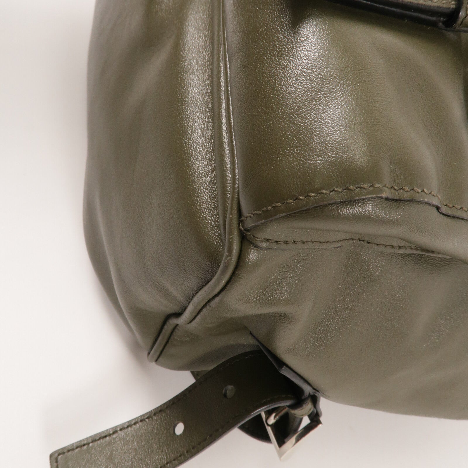 PRADA 牛皮皮革Backpack背包