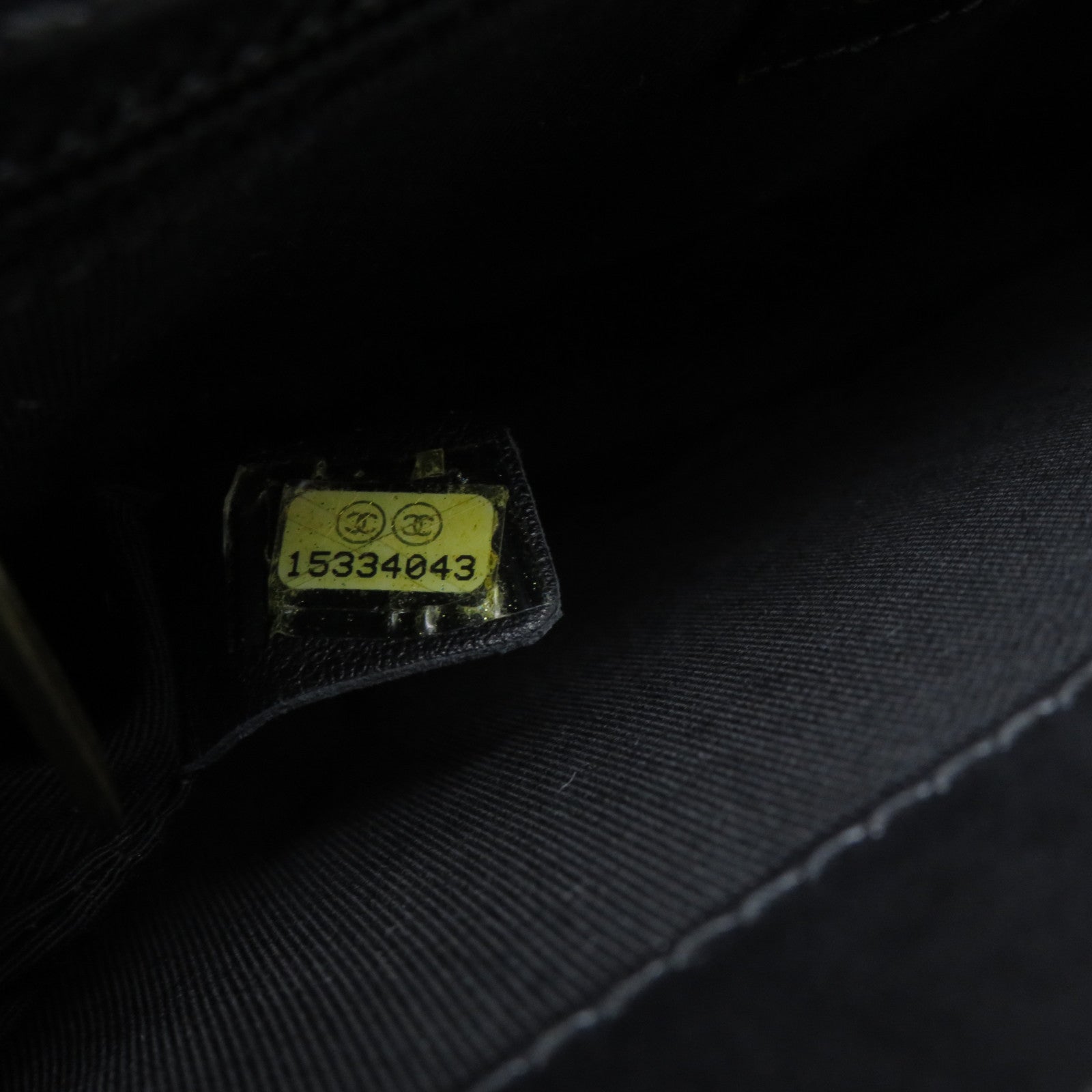 CHANEL **【激減優惠】牛皮皮革Boy Chanel金扣鏈帶肩背袋黑色