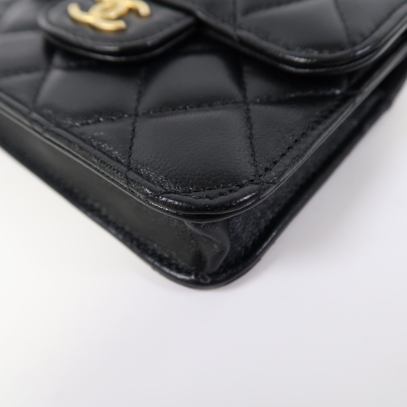 CHANEL 菱格羊皮皮革Chain Shoulder金扣鏈帶肩背袋黑色