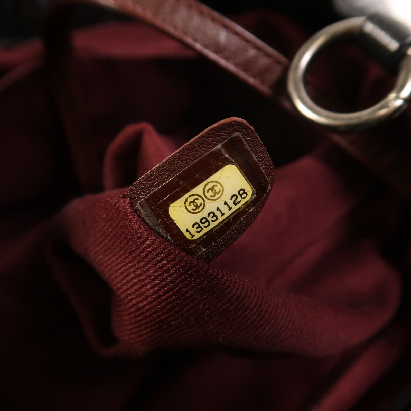 CHANEL 牛皮皮革Chain Shoulder銀扣手挽肩背兩用袋