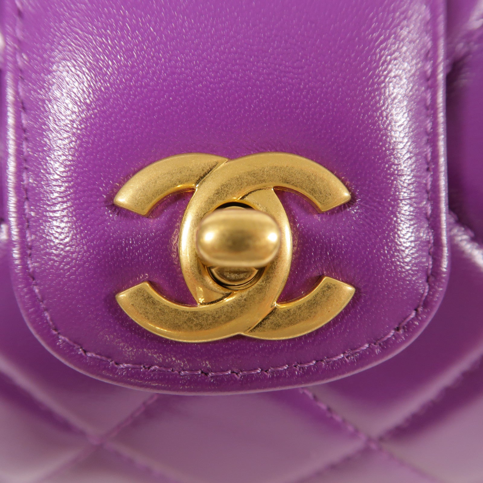 CHANEL 牛皮皮革Chain Shoulder金扣手挽肩背兩用袋