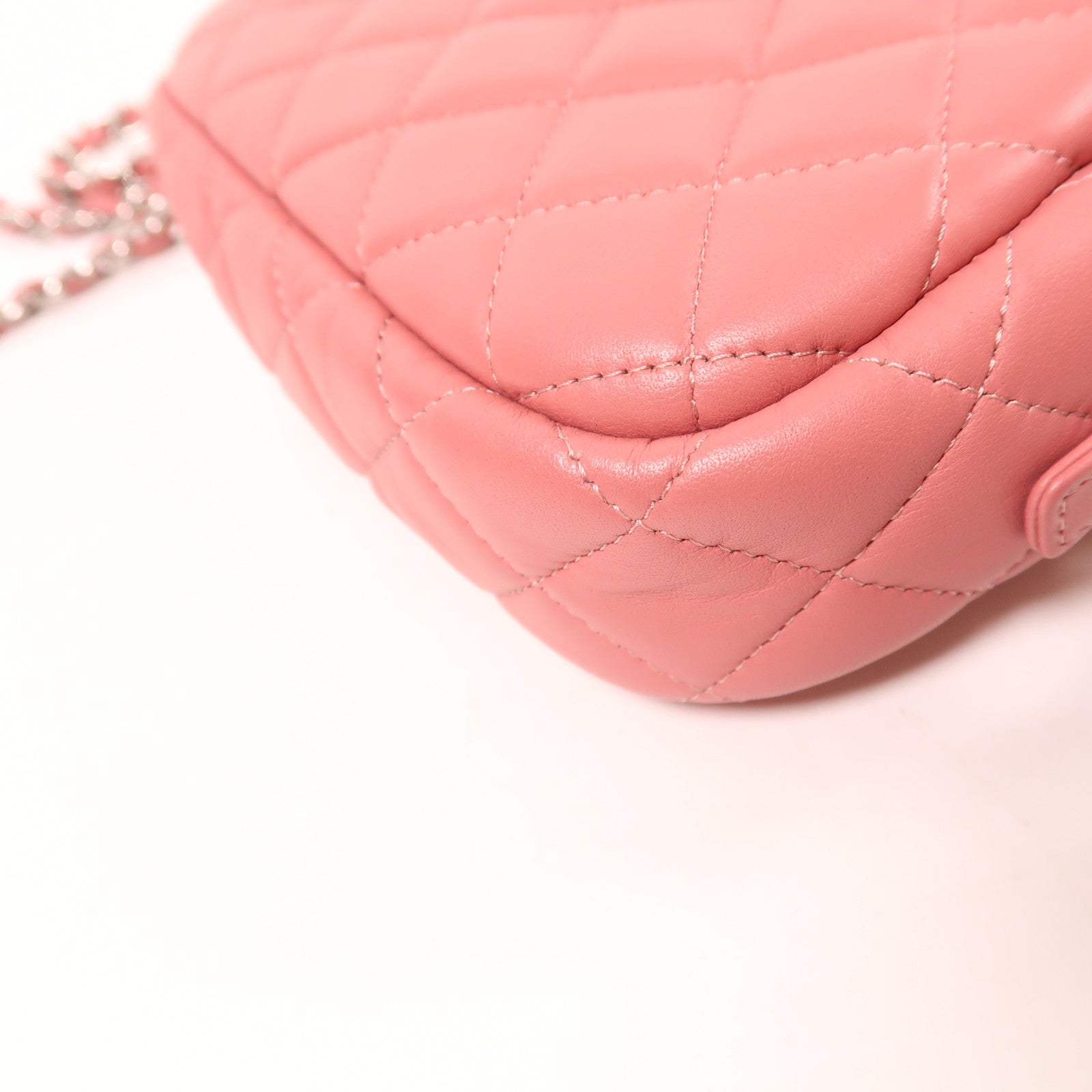 CHANEL 【激減優惠】羊皮皮革Camera Bag銀扣鏈帶肩背袋