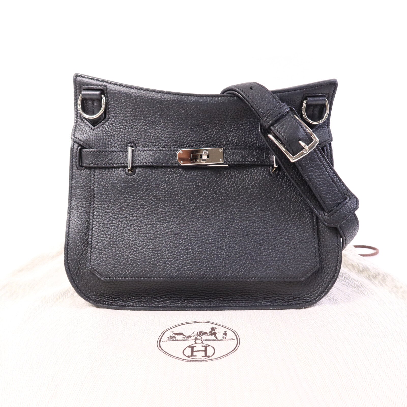 HERMES Clemence皮革Jypsiere 28銀扣肩背袋Noir
