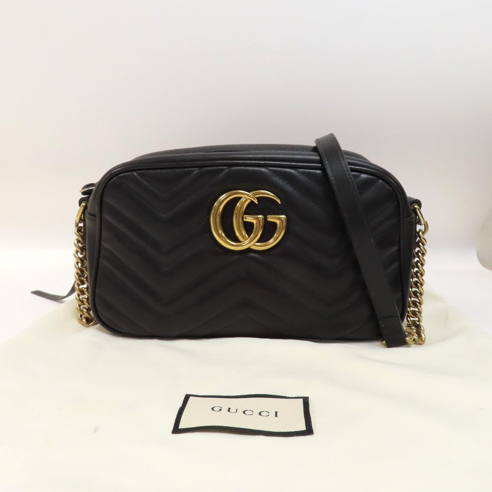 GUCCI 牛皮皮革GG Marmont金扣鏈帶肩背袋黑色
