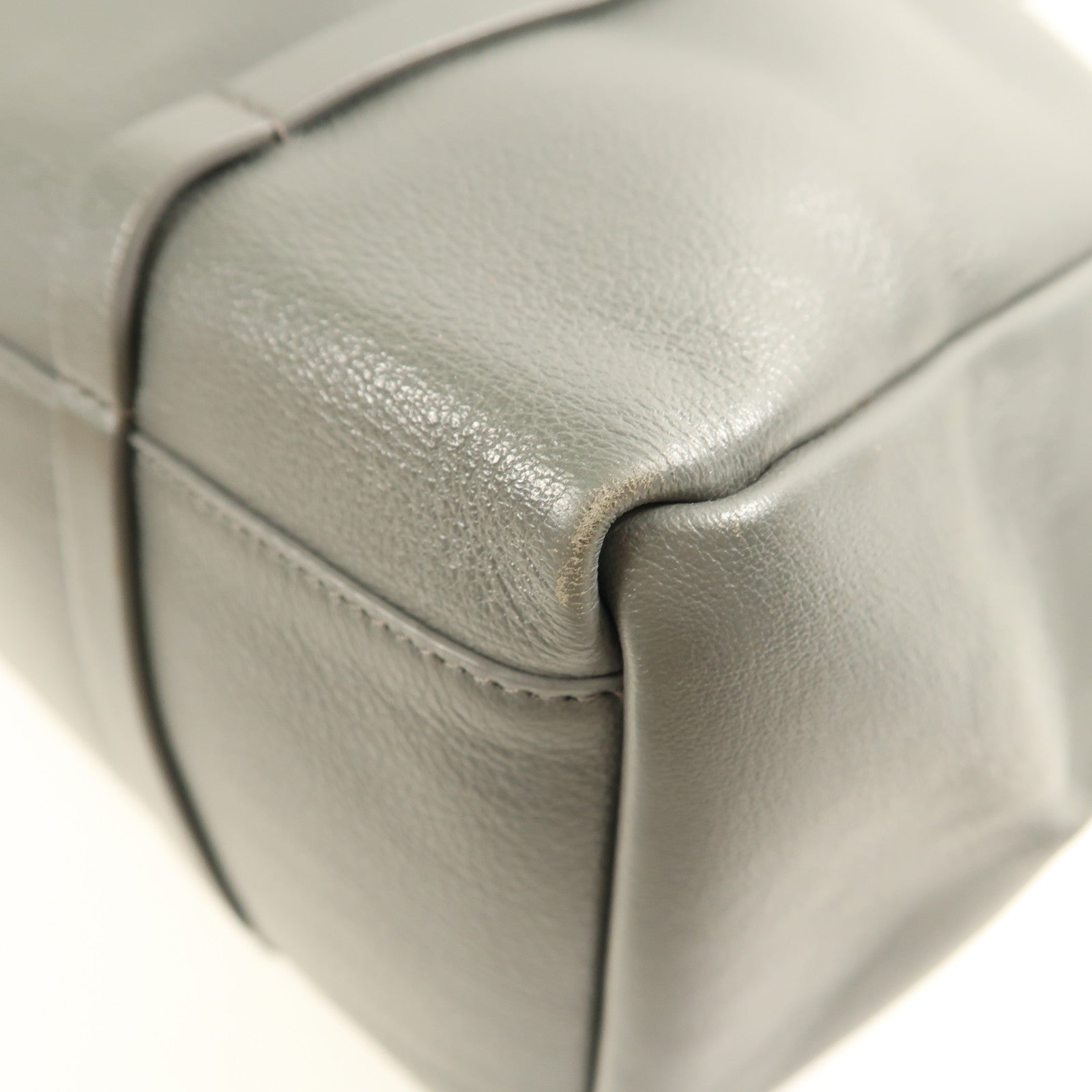 BALENCIAGA 牛皮皮革Everyday肩背袋