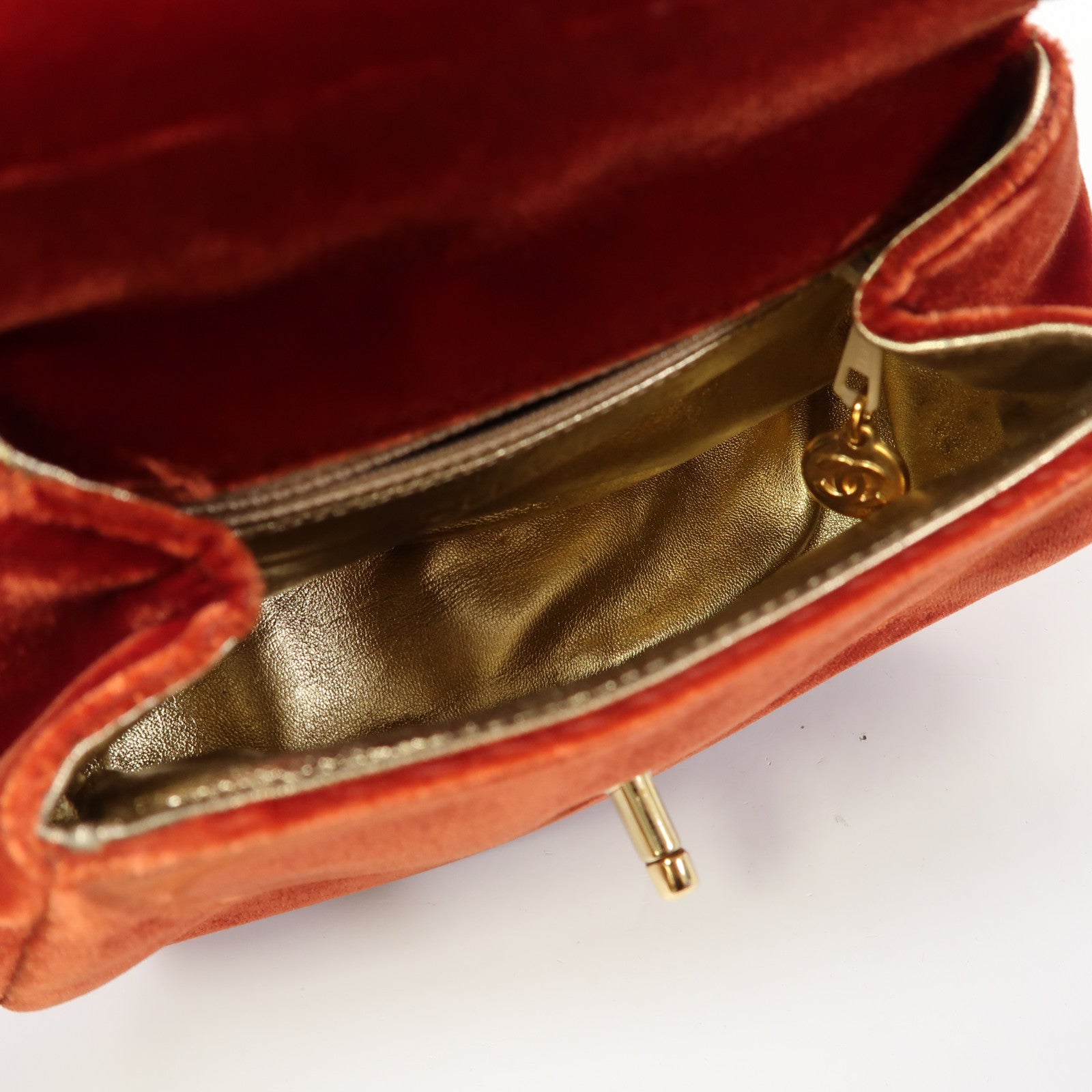 CHANEL 【激減優惠】天鵝絨Vintage Handbag金扣手挽袋紅色
