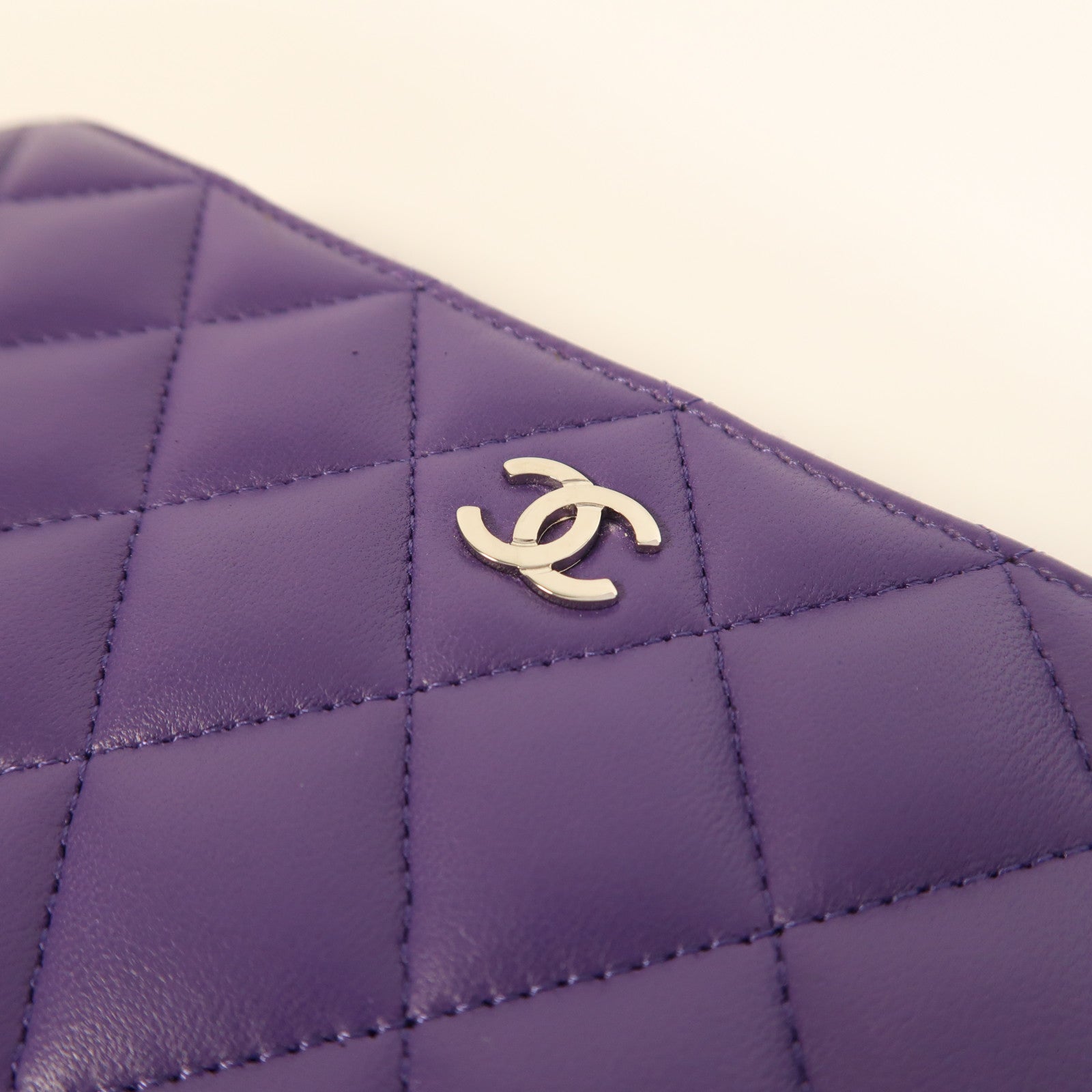 CHANEL 羊皮皮革Zipper Long Wallet銀扣長錢包