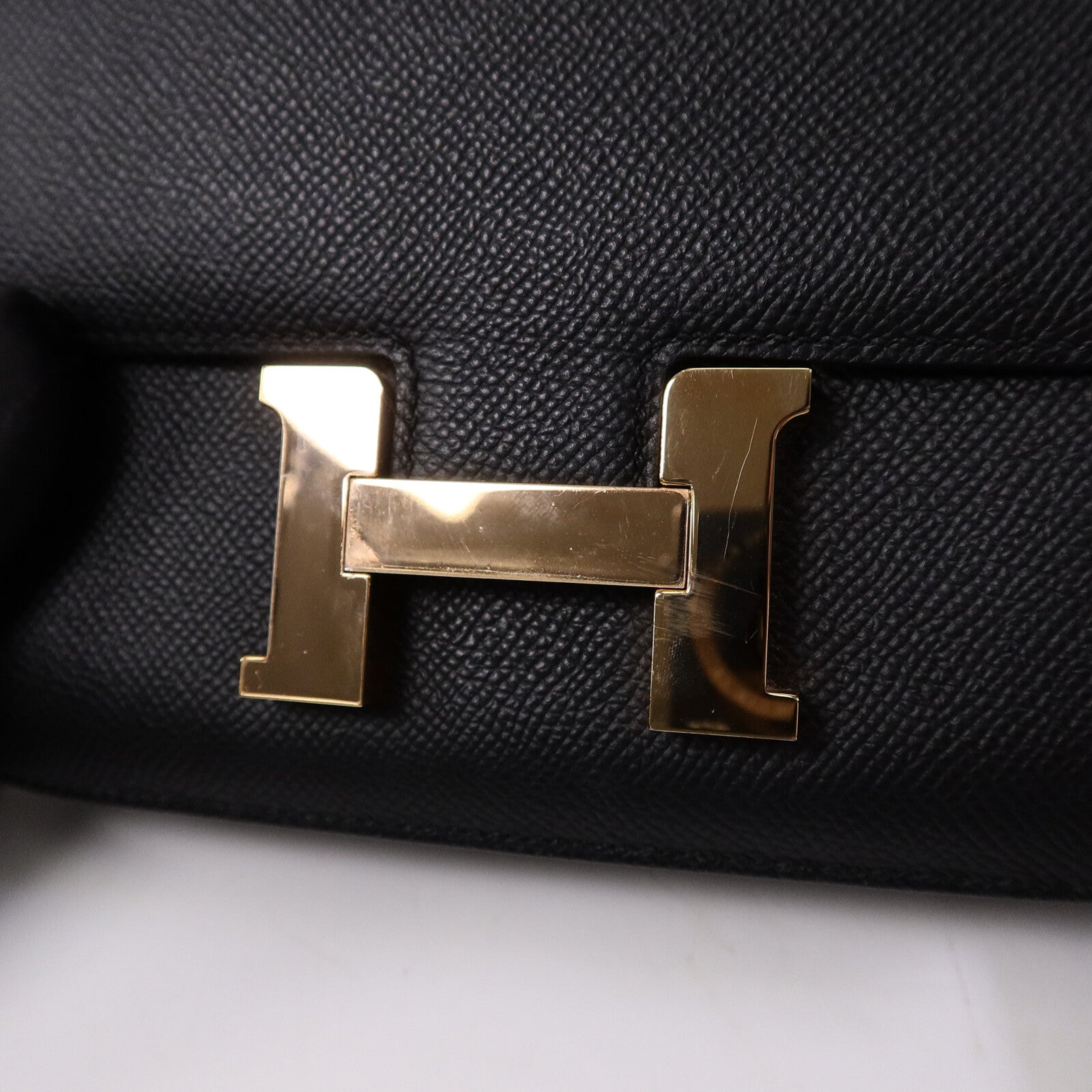 HERMES Epsom皮革Constance Mini肩背袋Noir