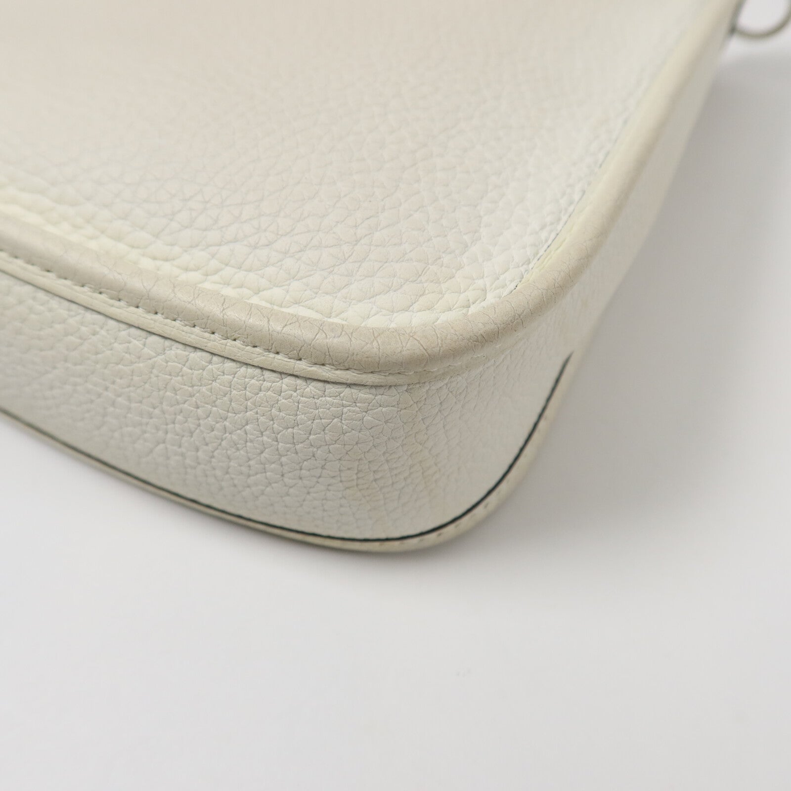 HERMES Clemence皮革Evelyne TPM肩背袋New White