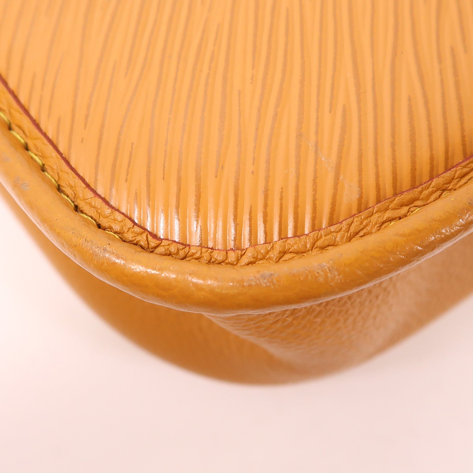 LOUIS VUITTON Epi Buci銀扣肩背袋