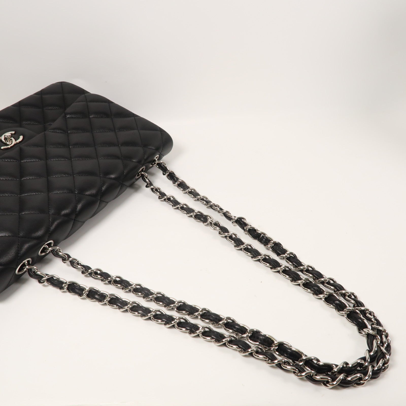 CHANEL 菱格羊皮皮革Chain Shoulder Bag銀扣肩背袋黑色