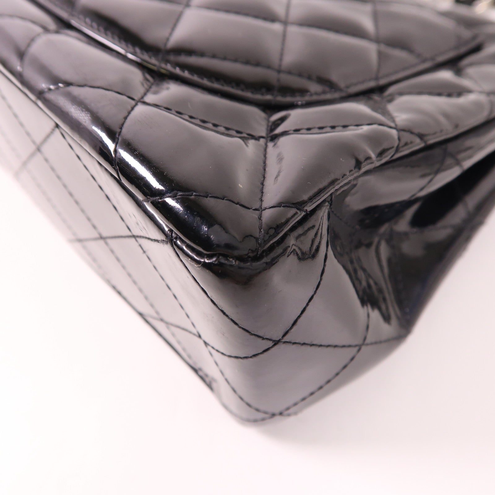 CHANEL 【激減優惠】漆皮皮革Large Classic銀扣鏈帶肩背袋