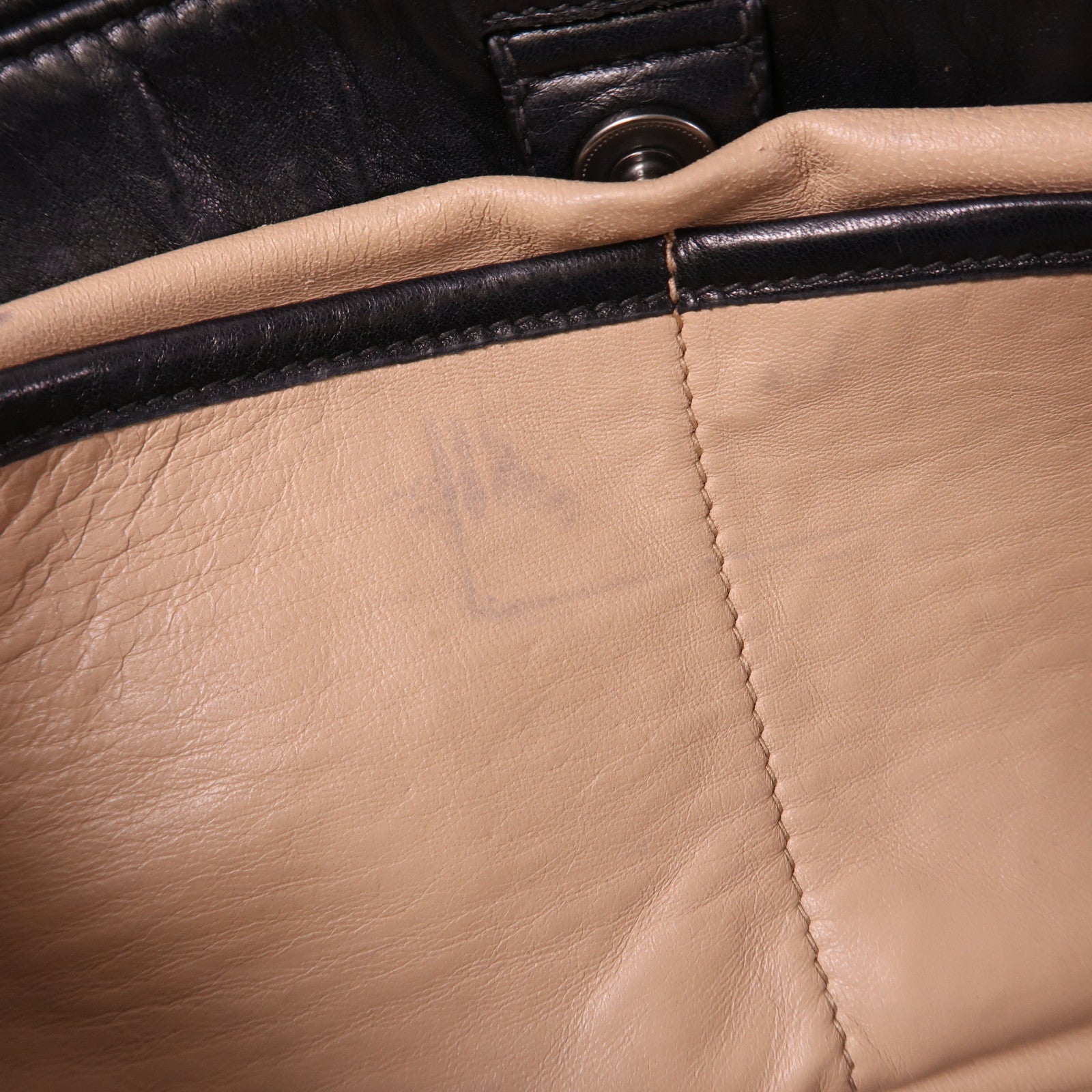 PRADA 牛皮皮革2 Way Bag手挽肩背兩用袋