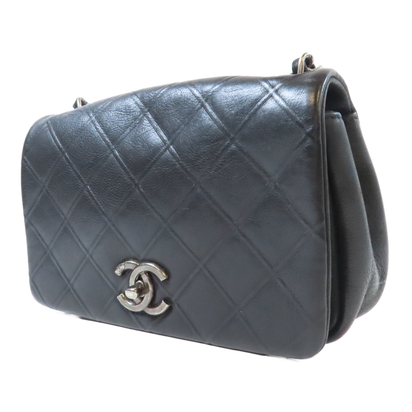 CHANEL 菱格牛皮皮革Flap Bag銀扣鏈帶肩背袋黑色