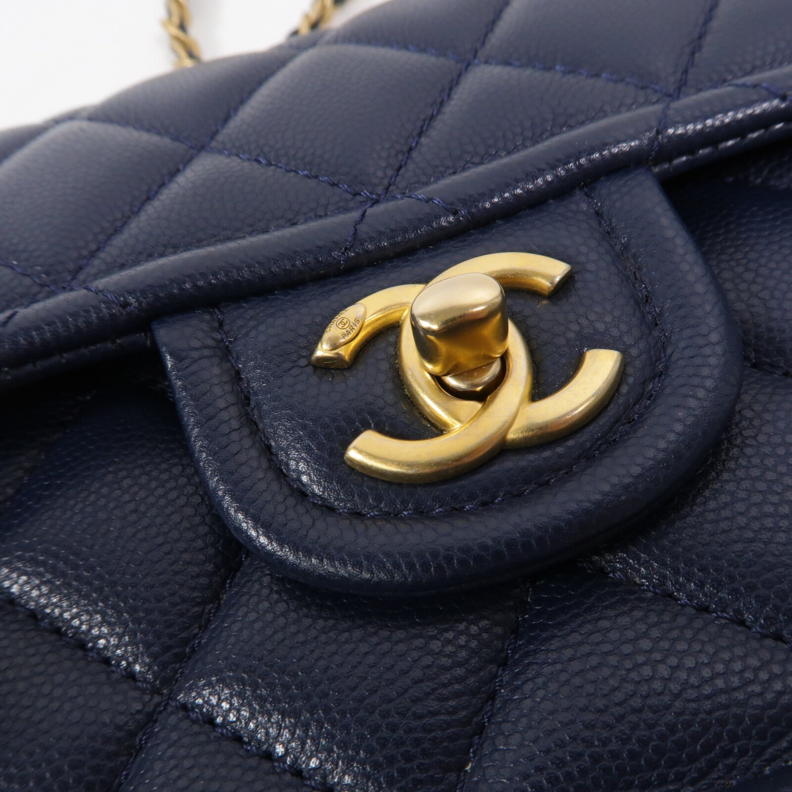 CHANEL 牛皮皮革Chain shoulder鏈帶肩背袋