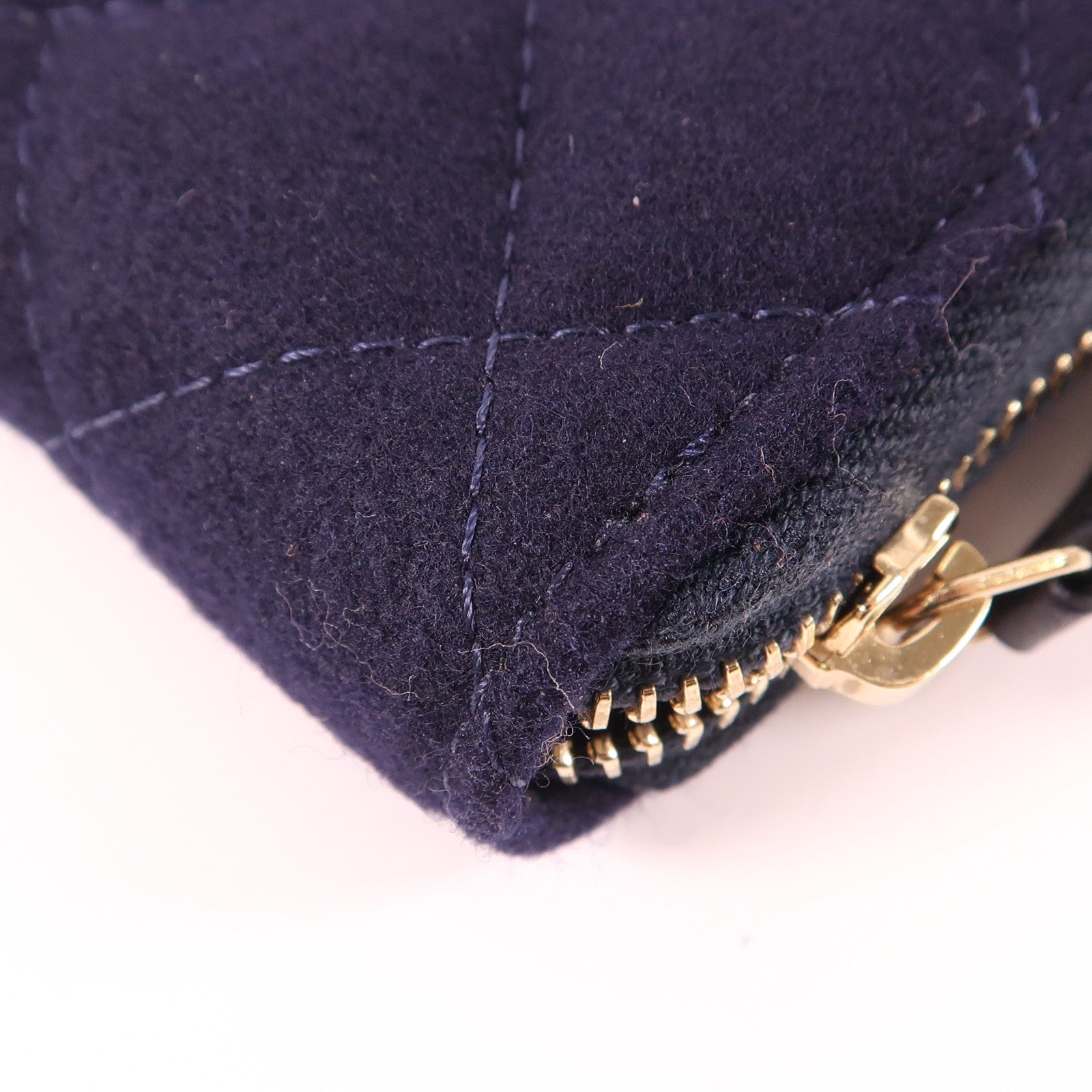 CHANEL 羊毛Wallet金扣錢包