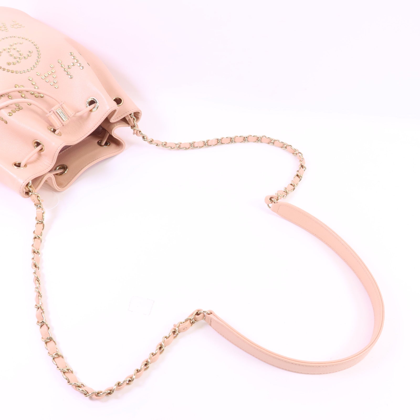 CHANEL 牛皮皮革Rivet Drawstring Bucket金扣肩背袋