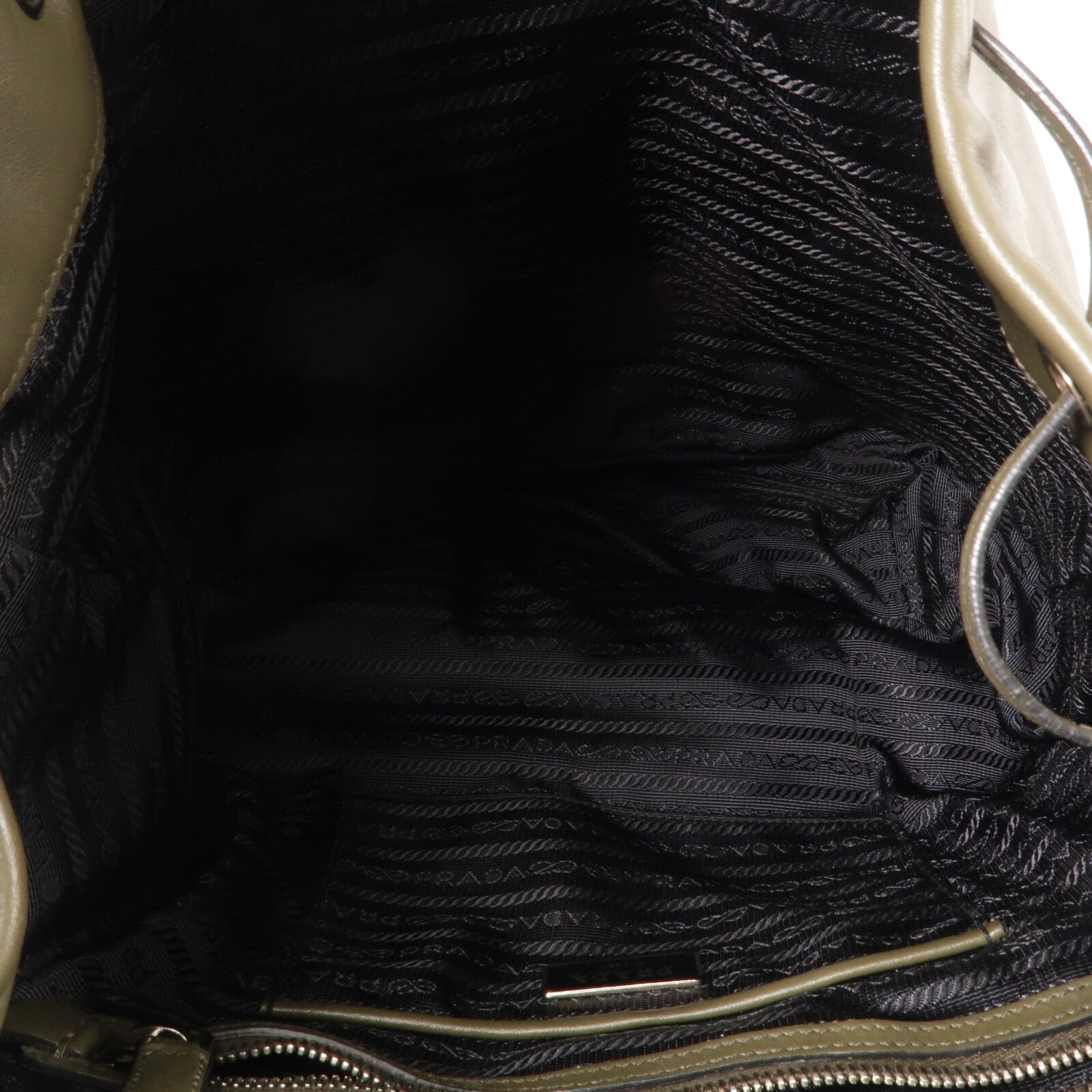 PRADA 牛皮皮革Backpack背包