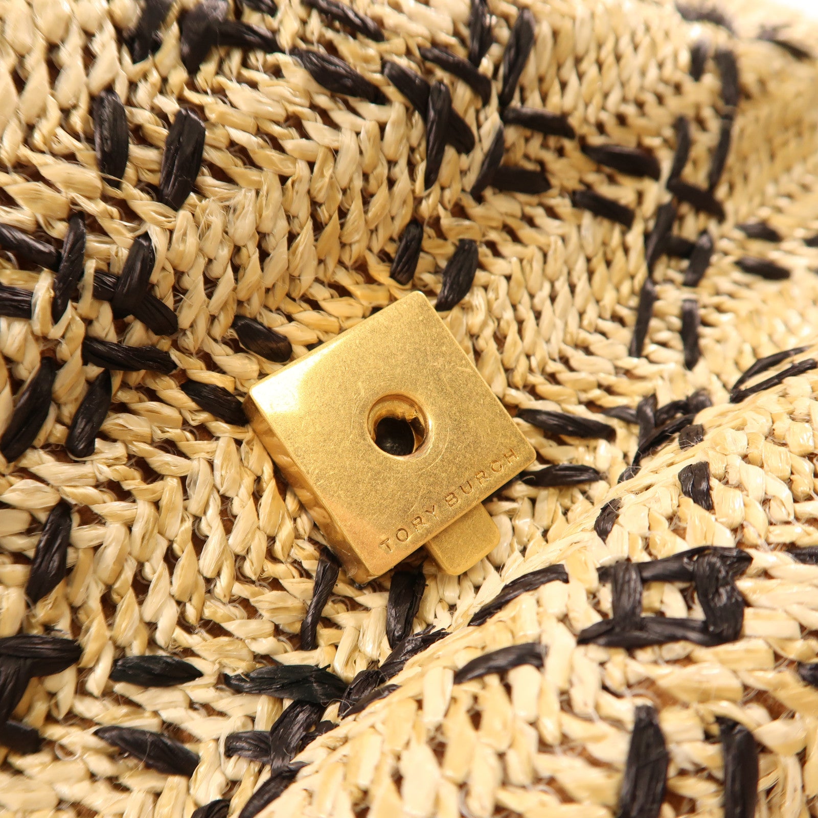 Tory Burch 藤料Chain Shoulder金扣鏈帶肩背袋米色/黑色