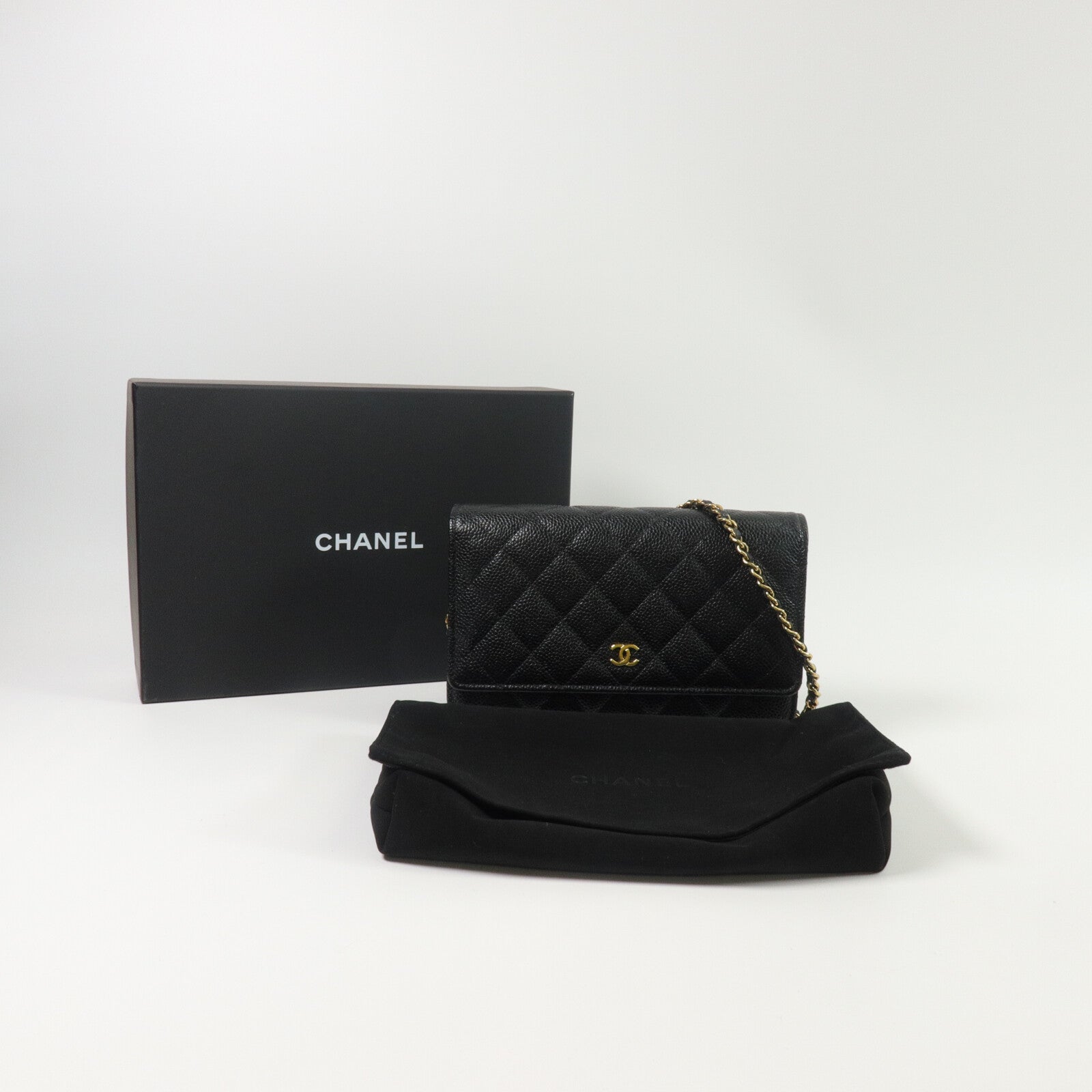 CHANEL 牛皮皮革WOC Wallet On Chain鏈帶肩背袋