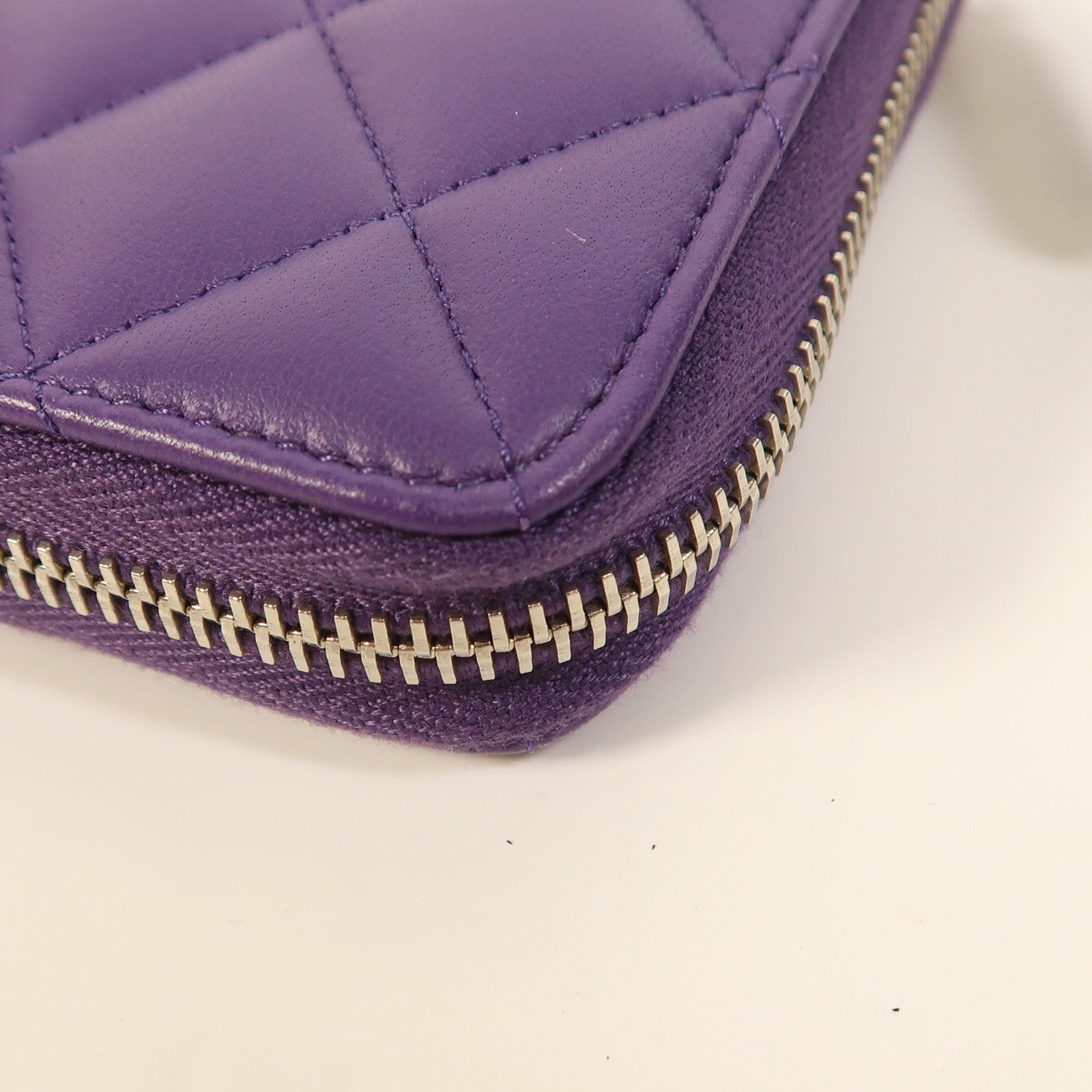 CHANEL 羊皮皮革Zipper Long Wallet銀扣長錢包