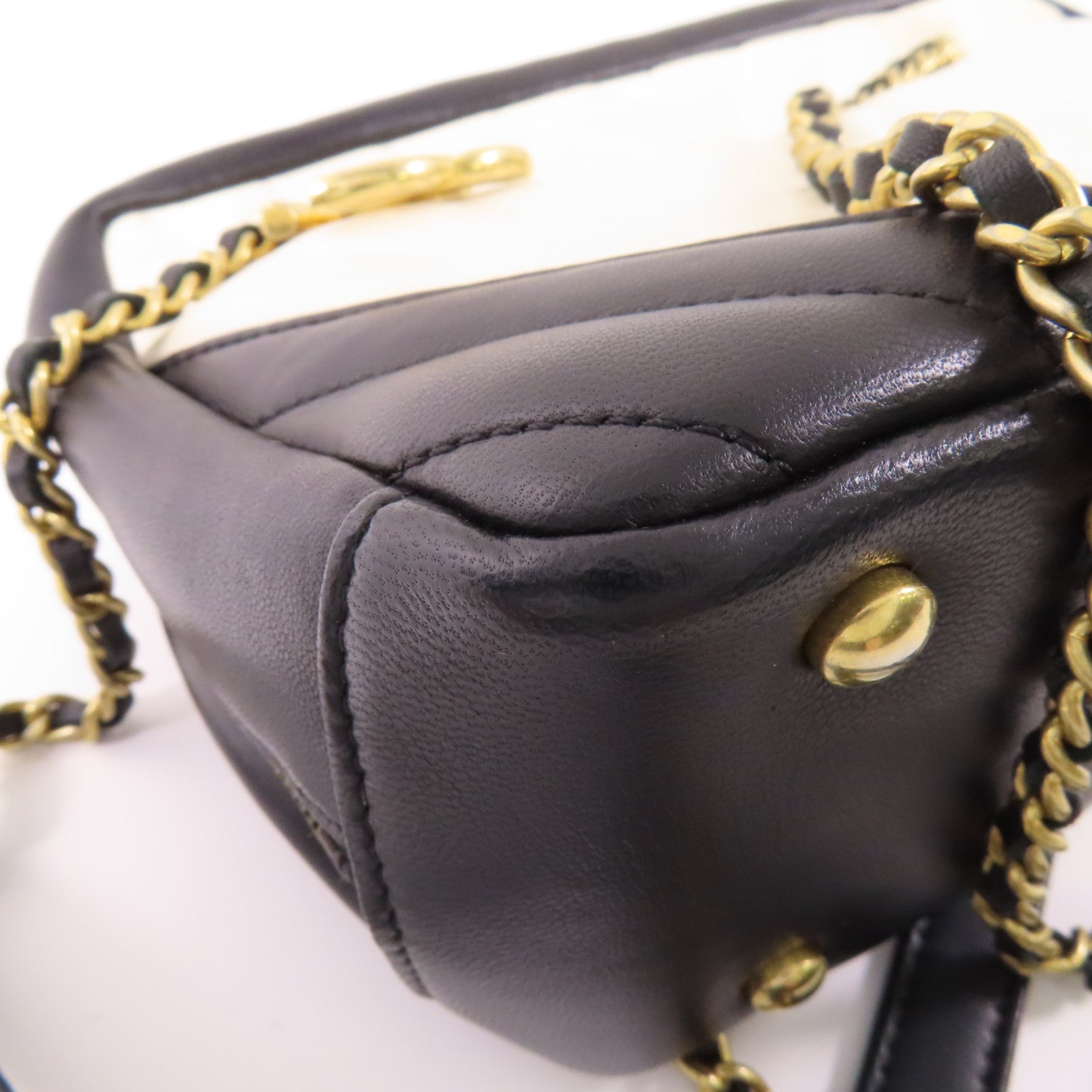 CHANEL CC GHW Chain Shoulder Bag Lambskin Leather Black White