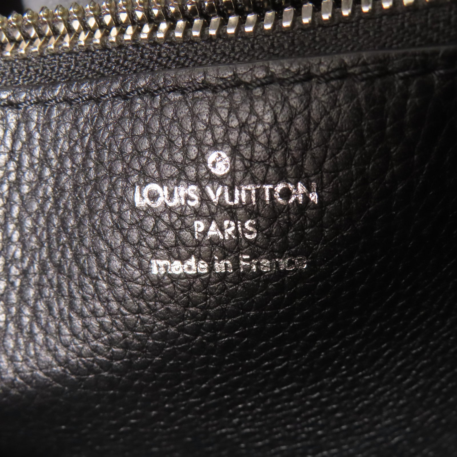 LOUIS VUITTON Mahina Muria銀扣手挽肩背兩用袋黑色