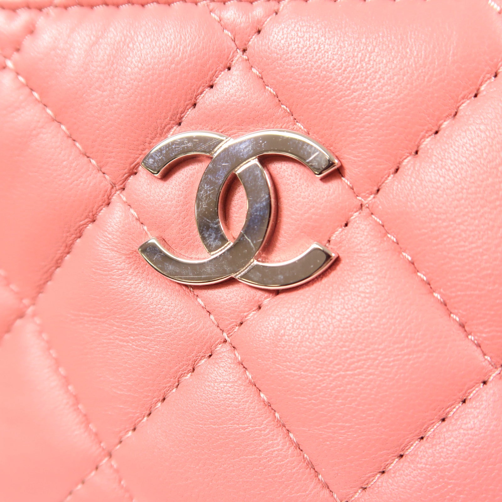 CHANEL 【激減優惠】羊皮皮革Camera Bag銀扣鏈帶肩背袋