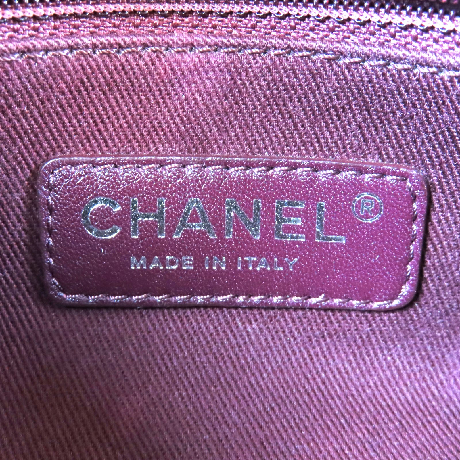 CHANEL 菱格牛皮皮革Flap Bag銀扣鏈帶肩背袋黑色