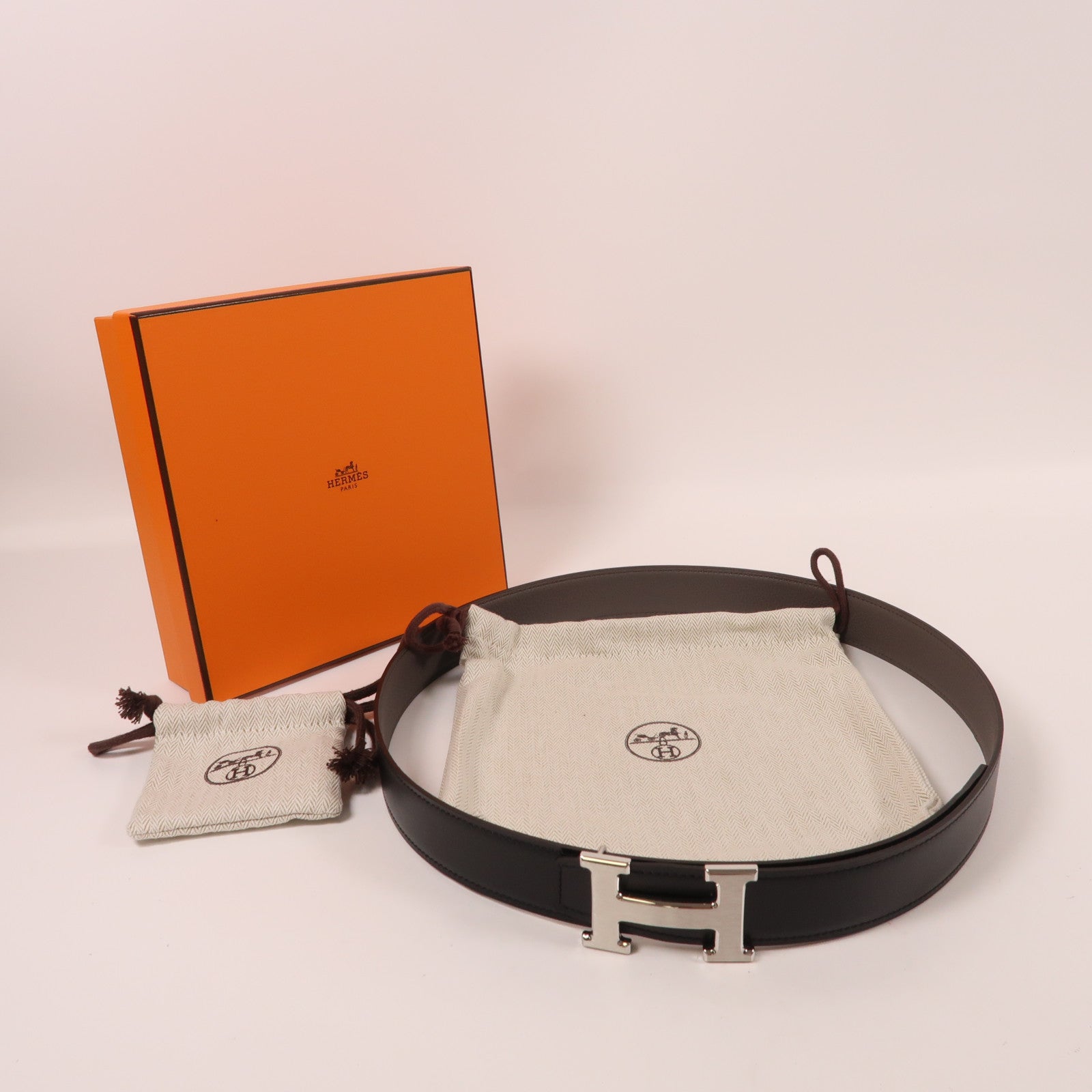 HERMES Veau 135/Togo皮革Belt銀扣皮帶Noir/Etain