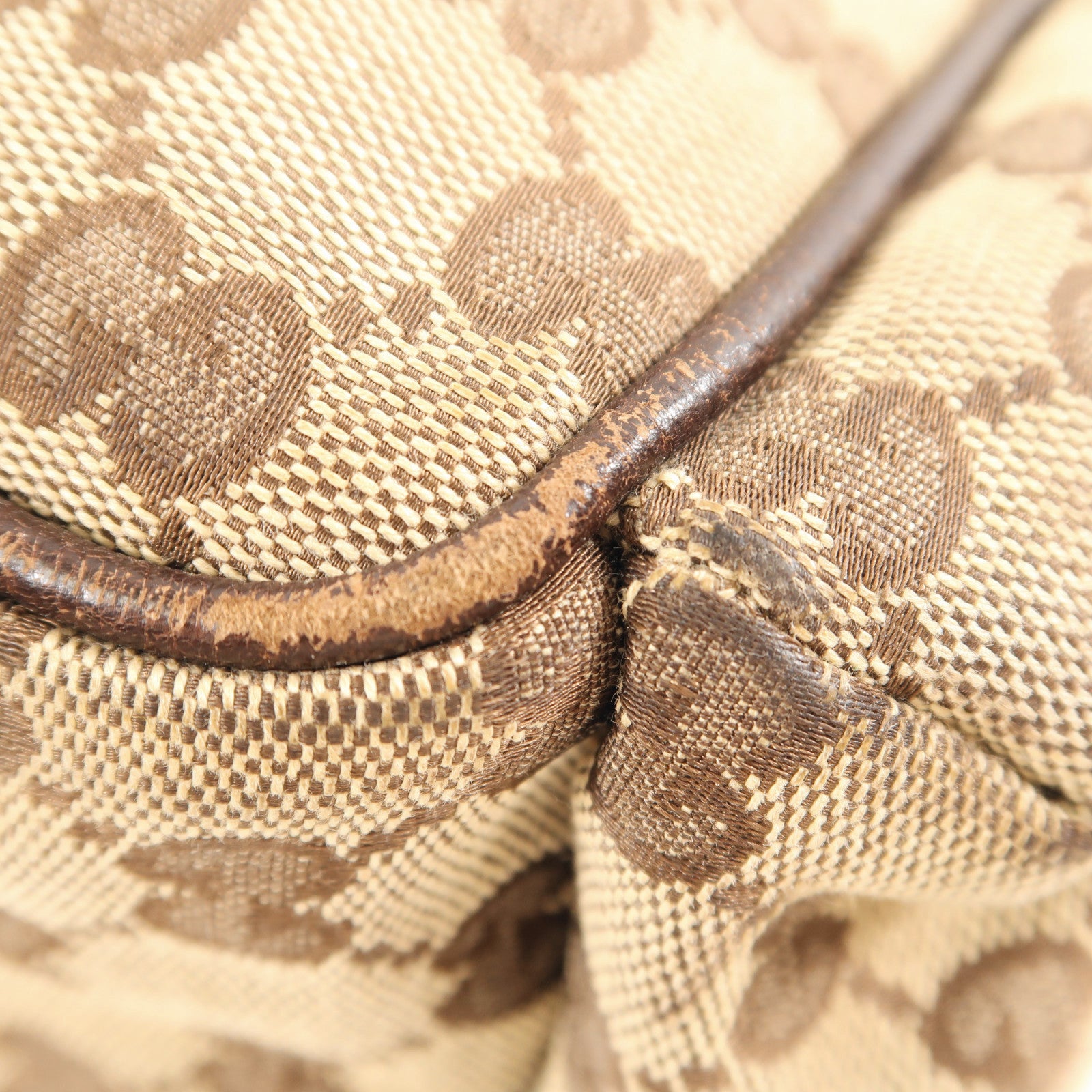 GUCCI 帆布Shoulder Bag銀扣肩背袋